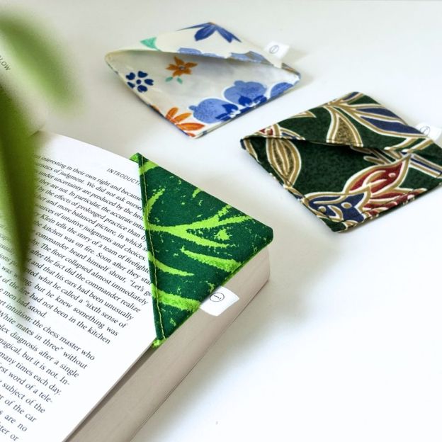 JOURNEY RE:MAKE - HANDMADE BOOKMARK
