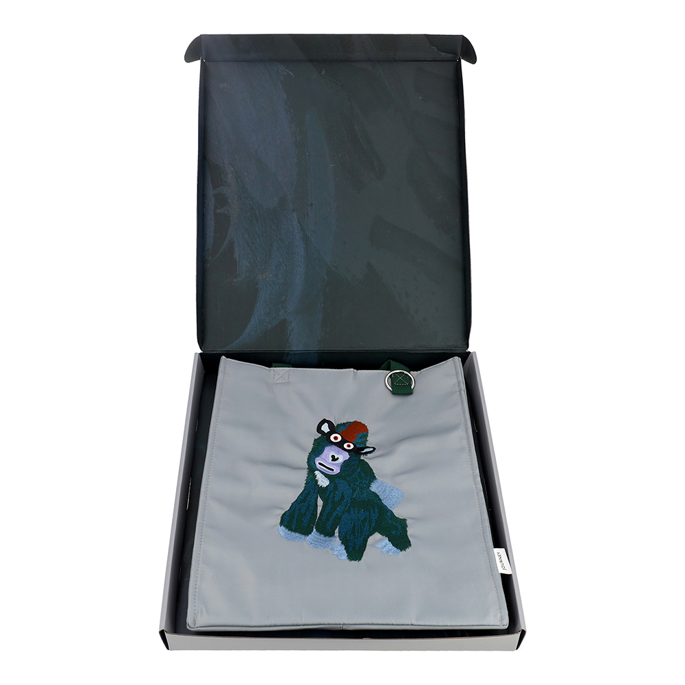 (JOURNEY LUXE) WILD WITHIN COLLECTION - CHIMPANZEE EMBROIDERY TOTE BAG