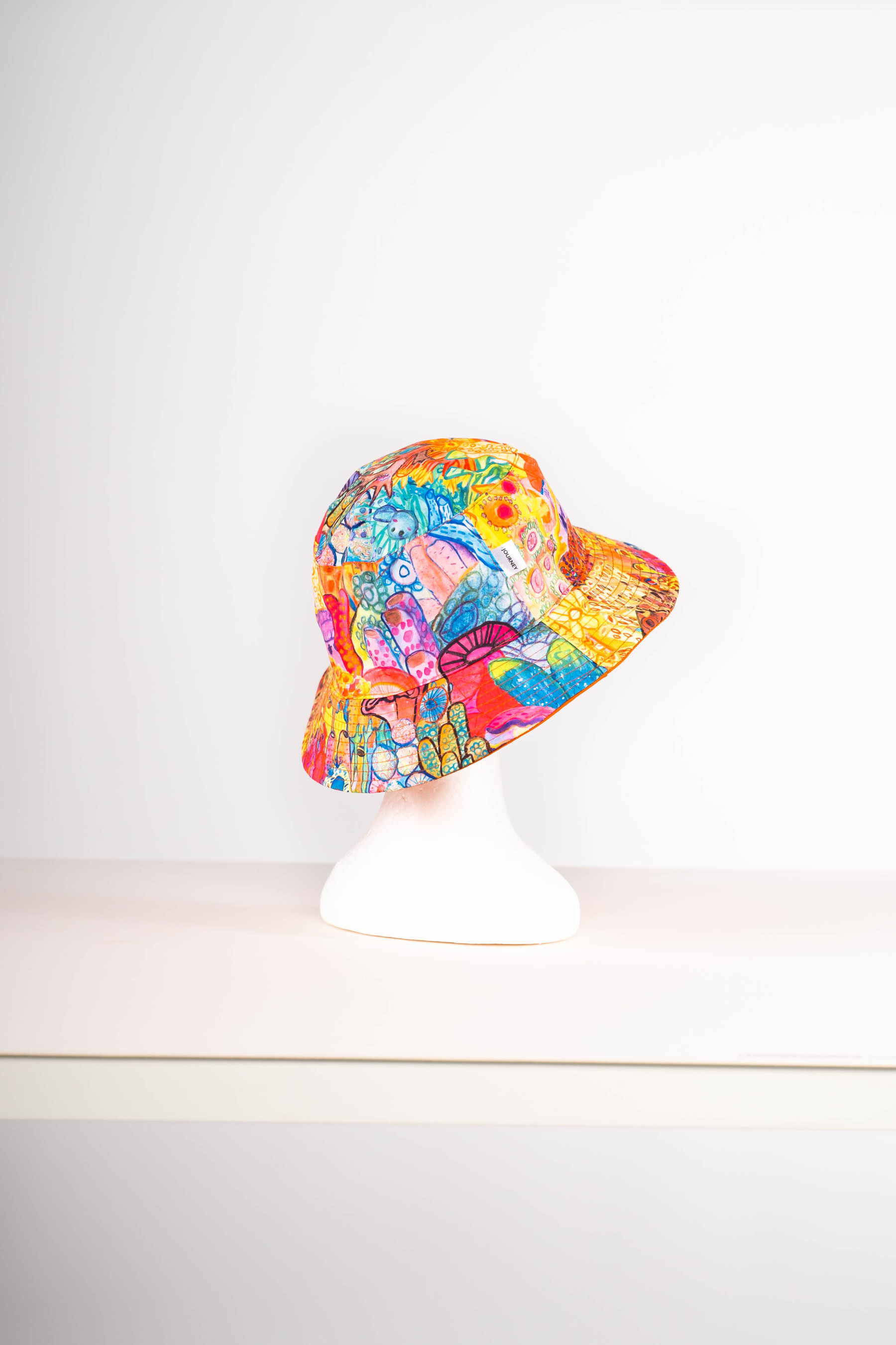 SEA MY WORLD COLLECTION - BUCKET HAT