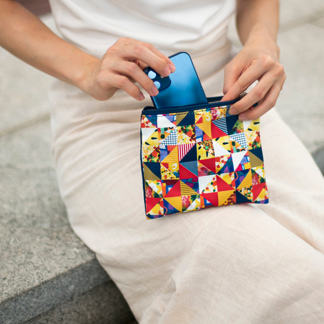 COLOURS OF LIFE COLLECTION - POUCH
