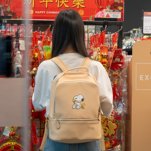 THE GALACTIC PLAYGROUND COLLECTION - SNOOPY & WOODSTOCK LARGE BACKPACK (LIGHT TAN)