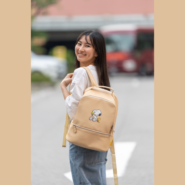 THE GALACTIC PLAYGROUND COLLECTION - SNOOPY & WOODSTOCK LARGE BACKPACK (LIGHT TAN)