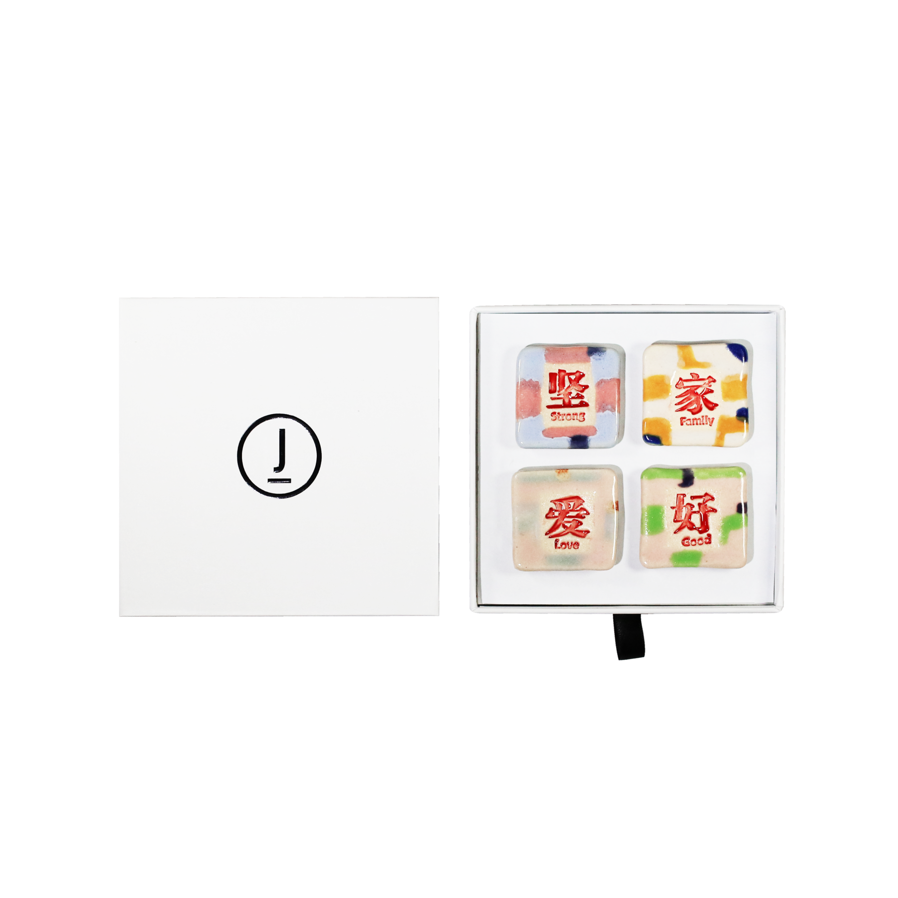 LOVE FAMILY MAGNETS (SET OF 4)