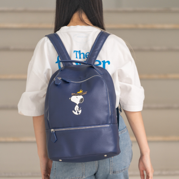 THE GALACTIC PLAYGROUND COLLECTION - SNOOPY & WOODSTOCK LARGE BACKPACK (NAVY BLUE)