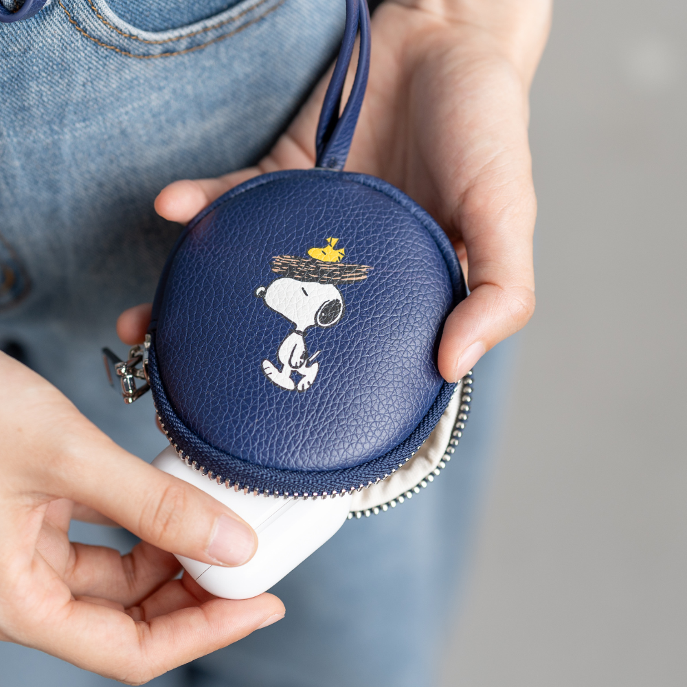 THE GALACTIC PLAYGROUND COLLECTION - SNOOPY & WOODSTOCK COIN POUCH CHARM (NAVY)