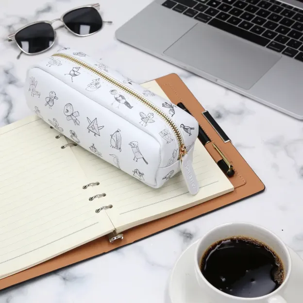 [CHRISTMAS BUNDLE] TAKE FLIGHT COLLECTION PENCIL CASE AND STATIONERY SET