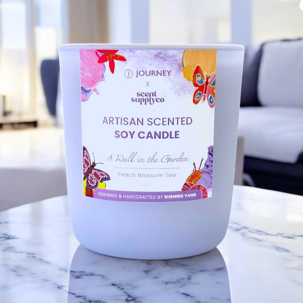 ARTISAN SCENTED SOY CANDLE - PEACH BLOSSOM TEA