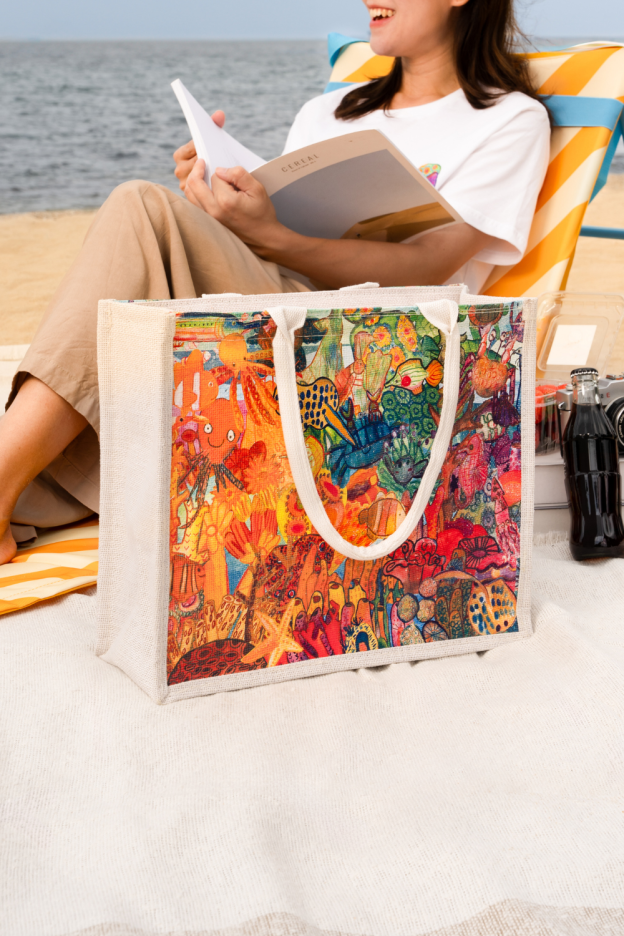 SEA MY WORLD COLLECTION - BOOK TOTE