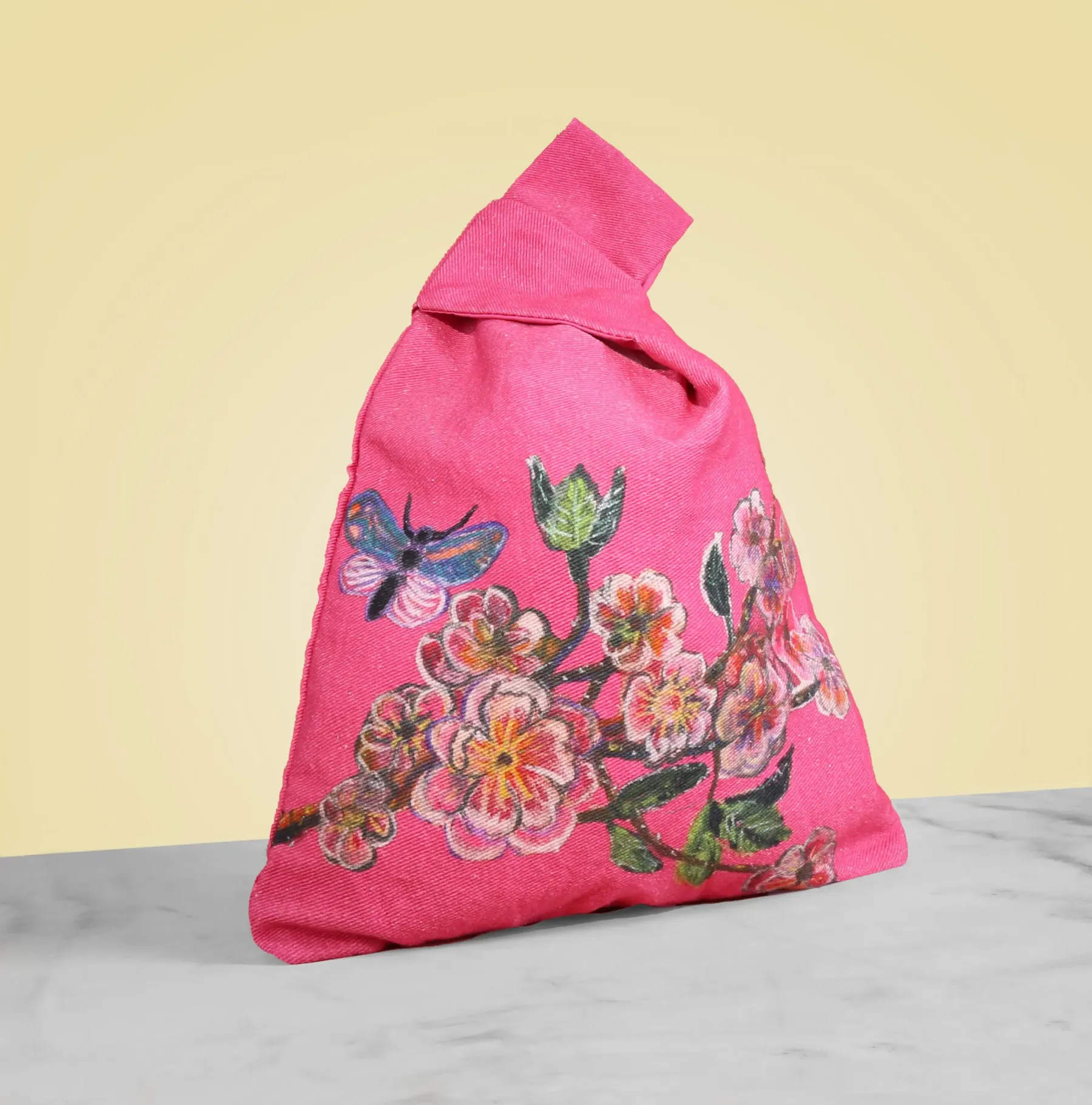SPRING BLOSSOM WRISTLET