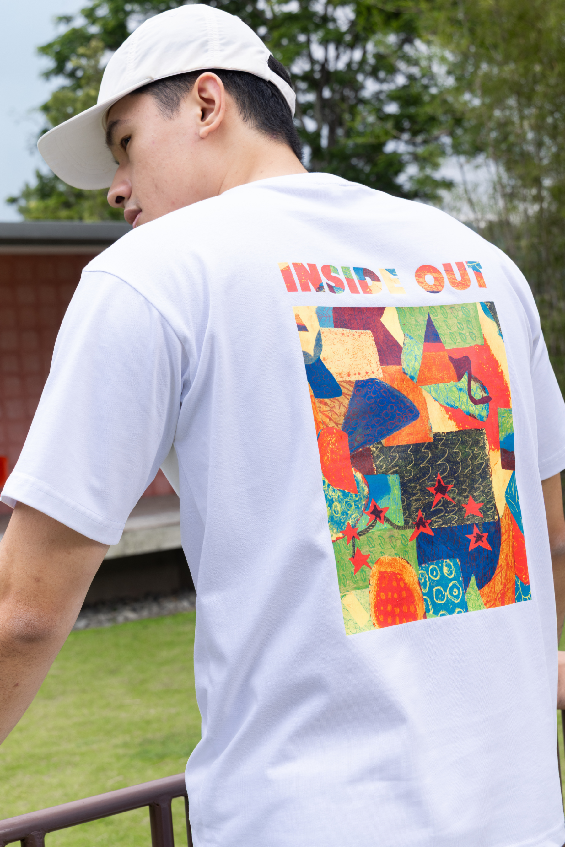 INSIDE OUT COLLECTION - OVERSIZED T-SHIRT