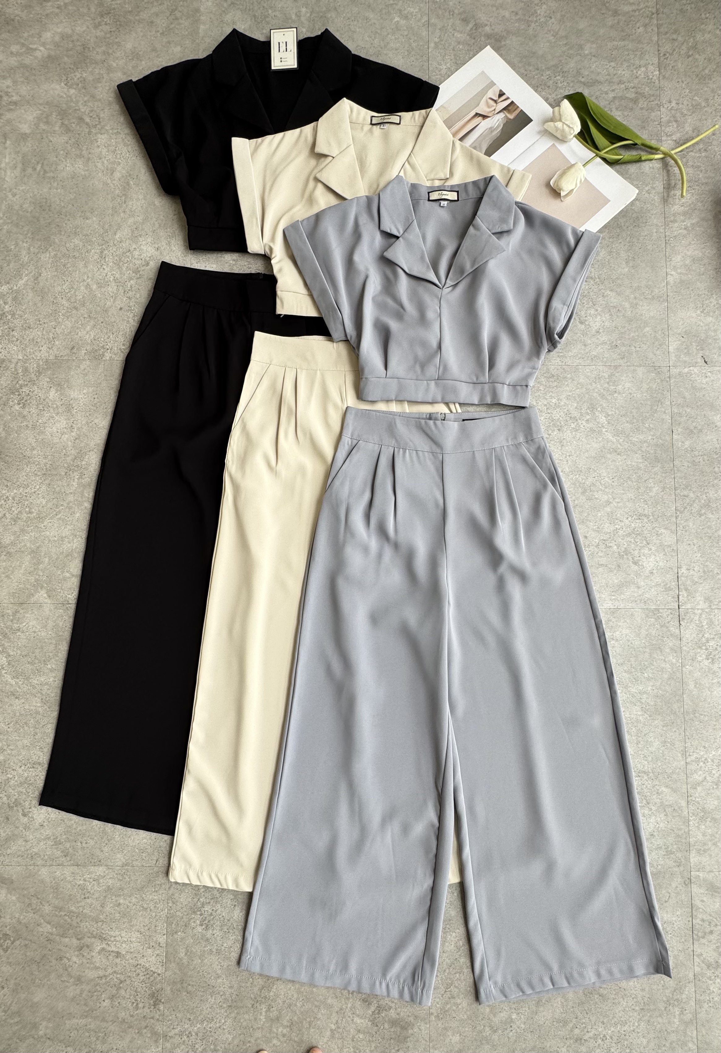 卷袖翻领塑胶腰带长裤套装