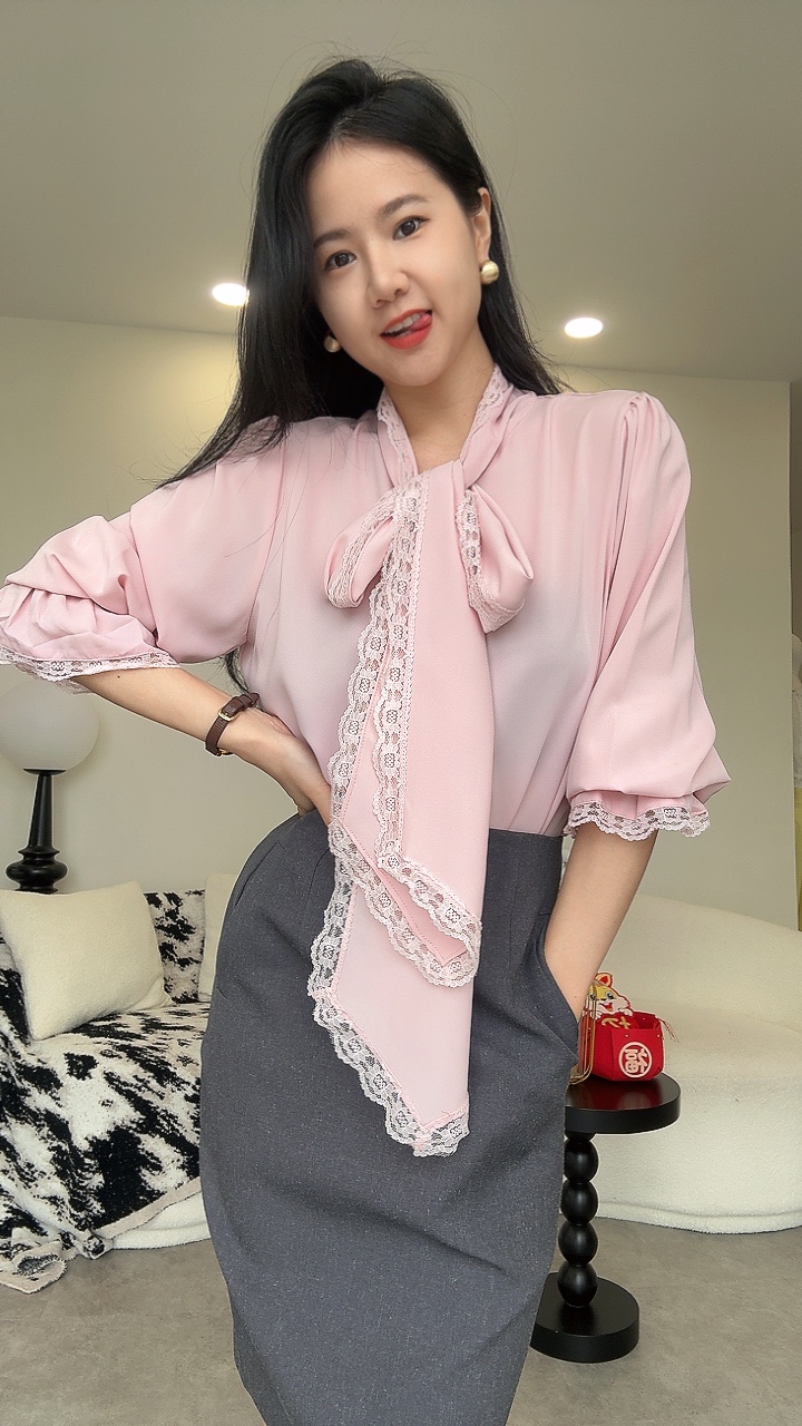 蕾丝边大蝴蝶结衬衫