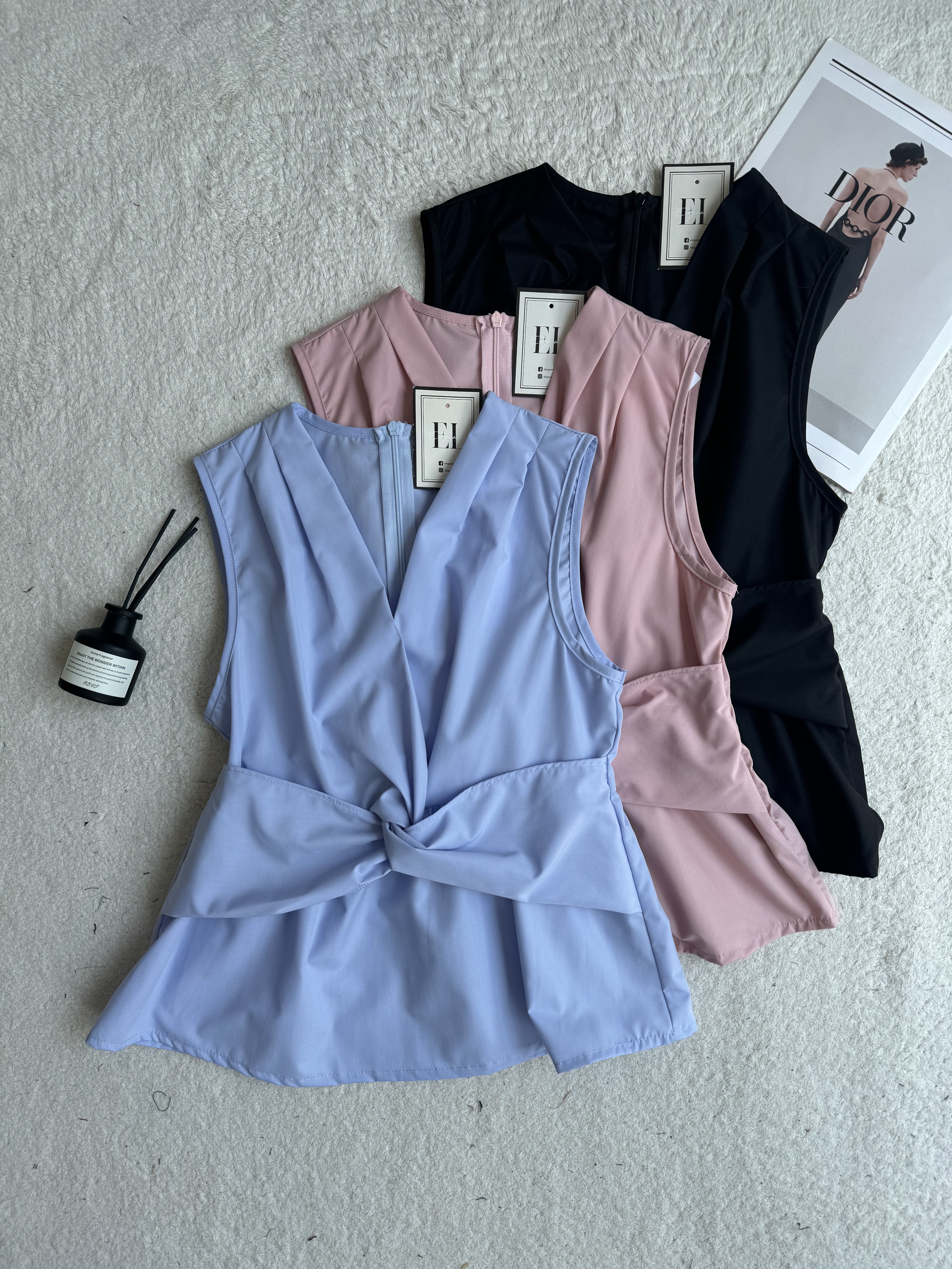 衬衫面料无袖卷花上衣