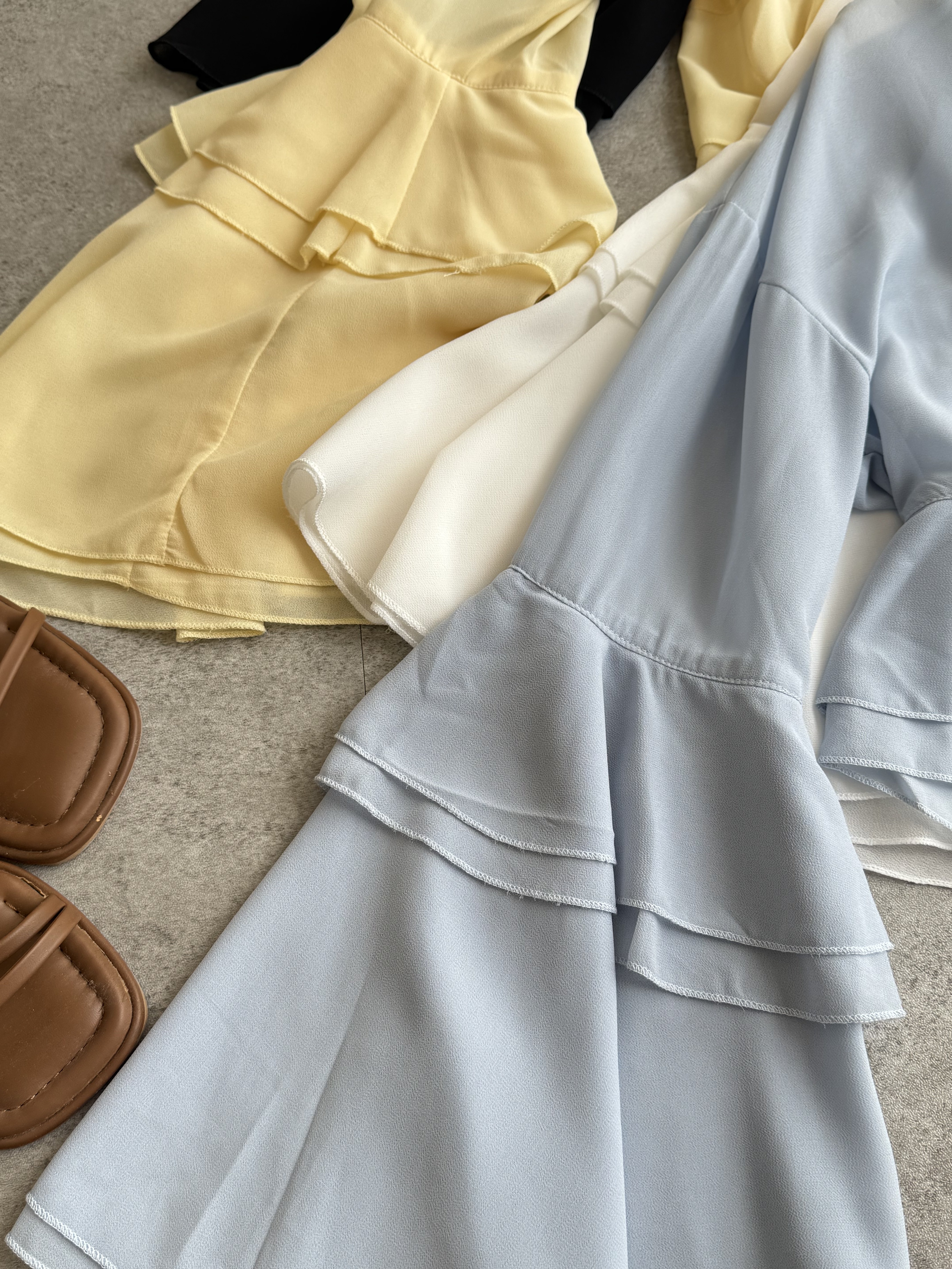 多层荷叶袖雪纺两件式😍