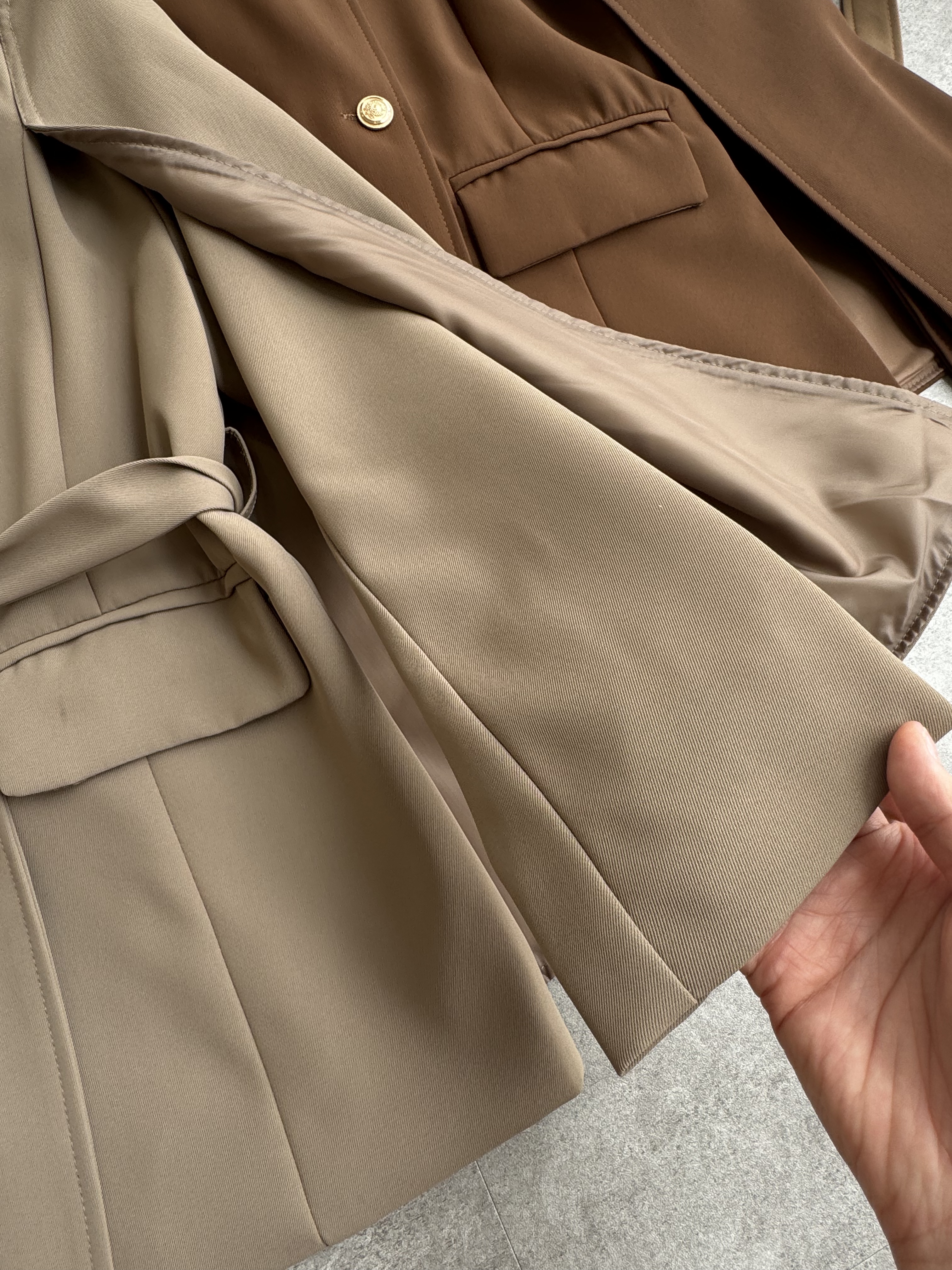 宫廷风斗风式中长版风衣