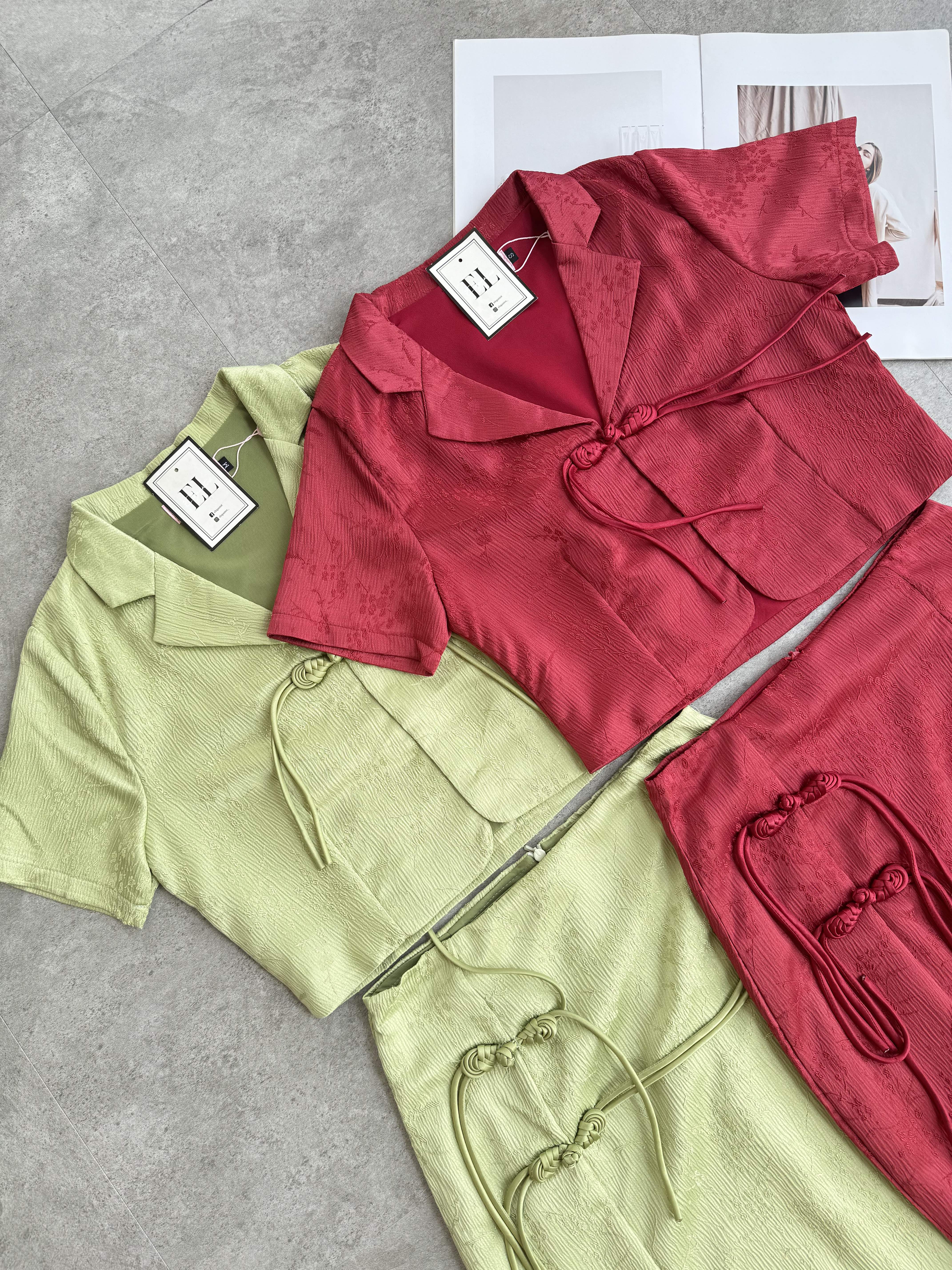 暗花刺绣短袖长裙改良旗袍