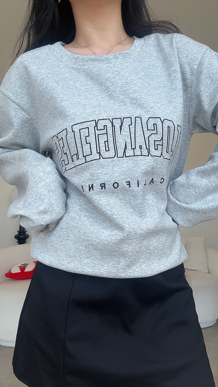 Sporty Sweater A裙套装