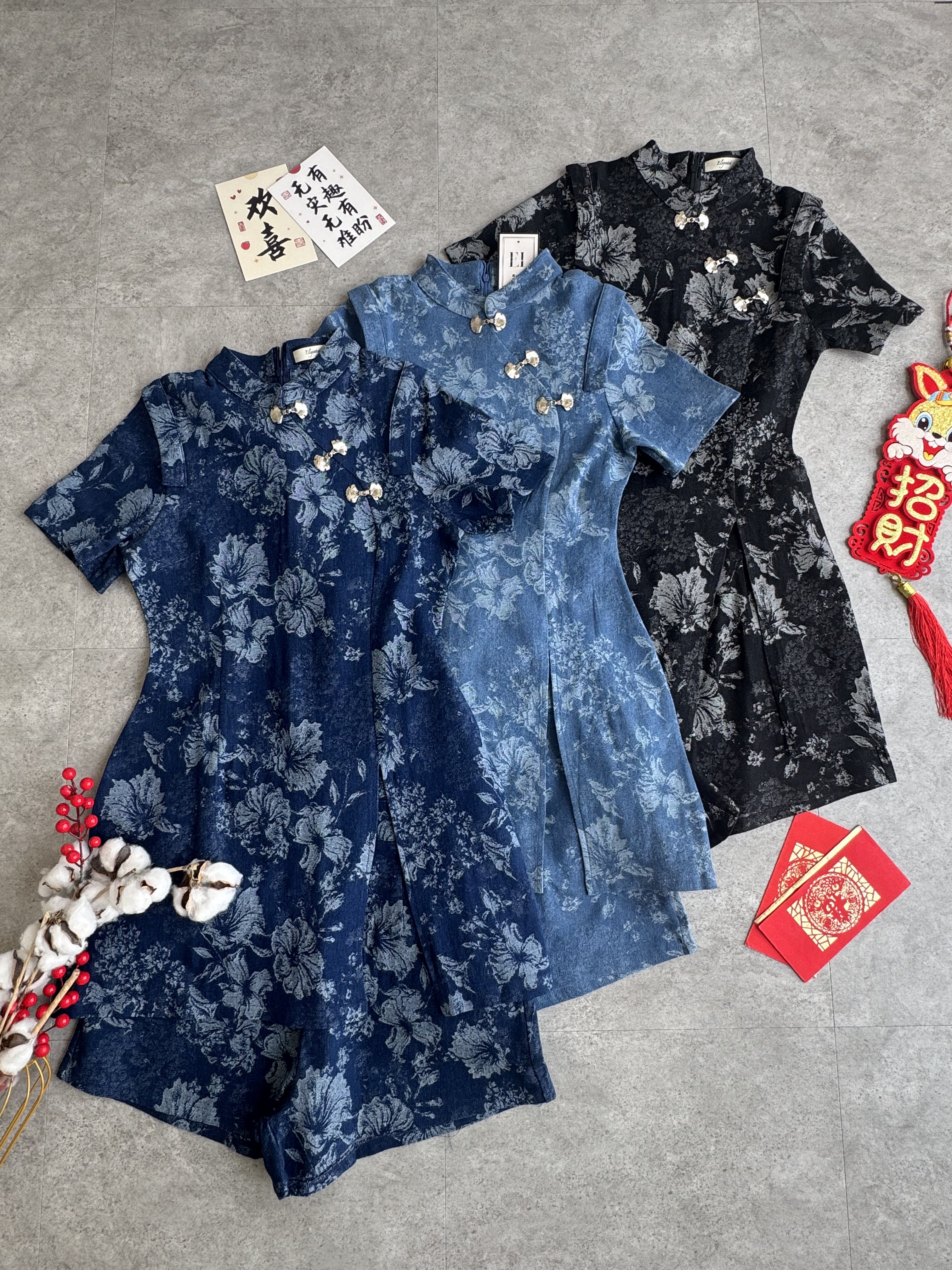 《新年》贝壳扣牛仔长版上衣短裤套装