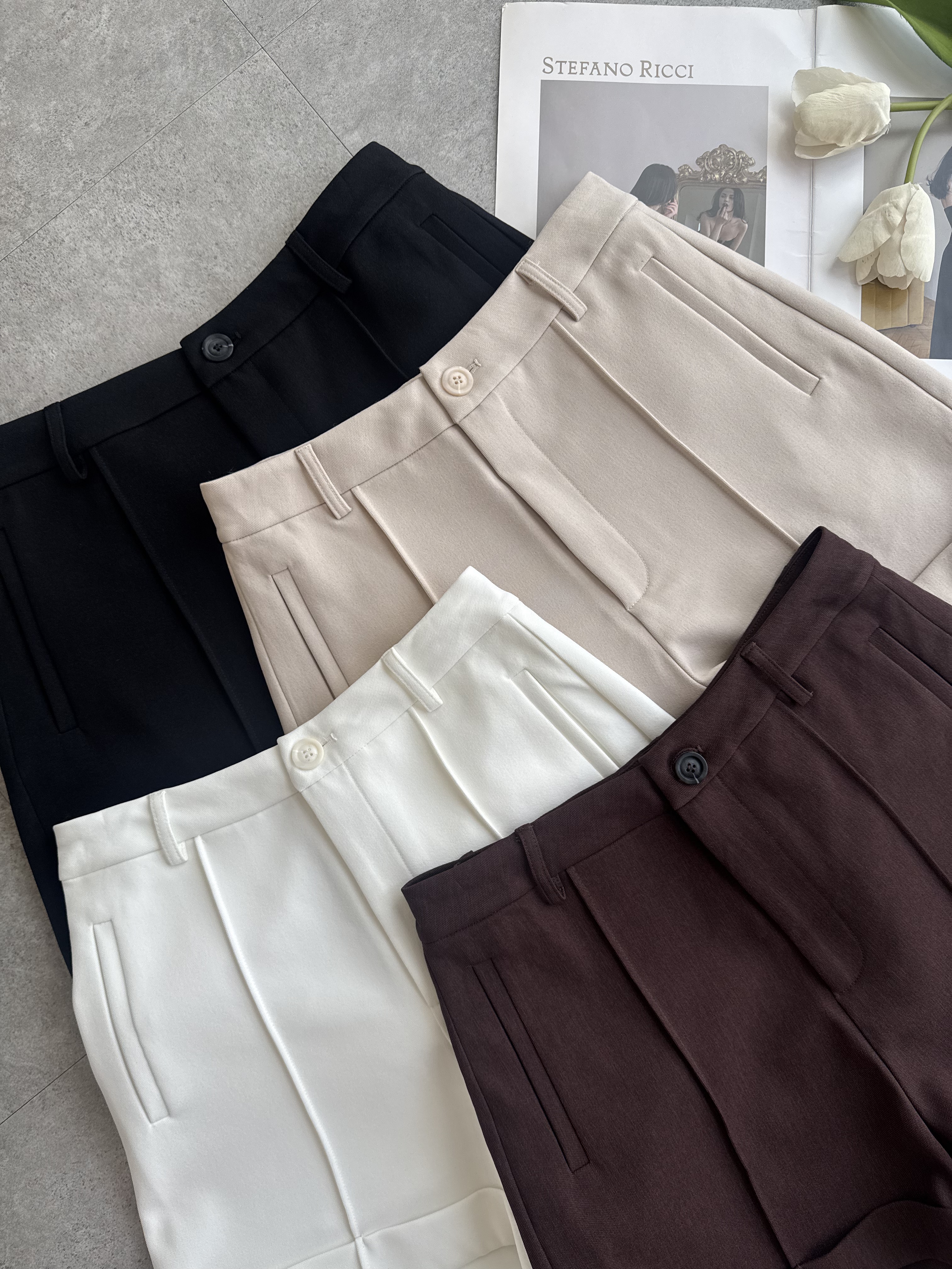 《高品》 直线卷边短裤