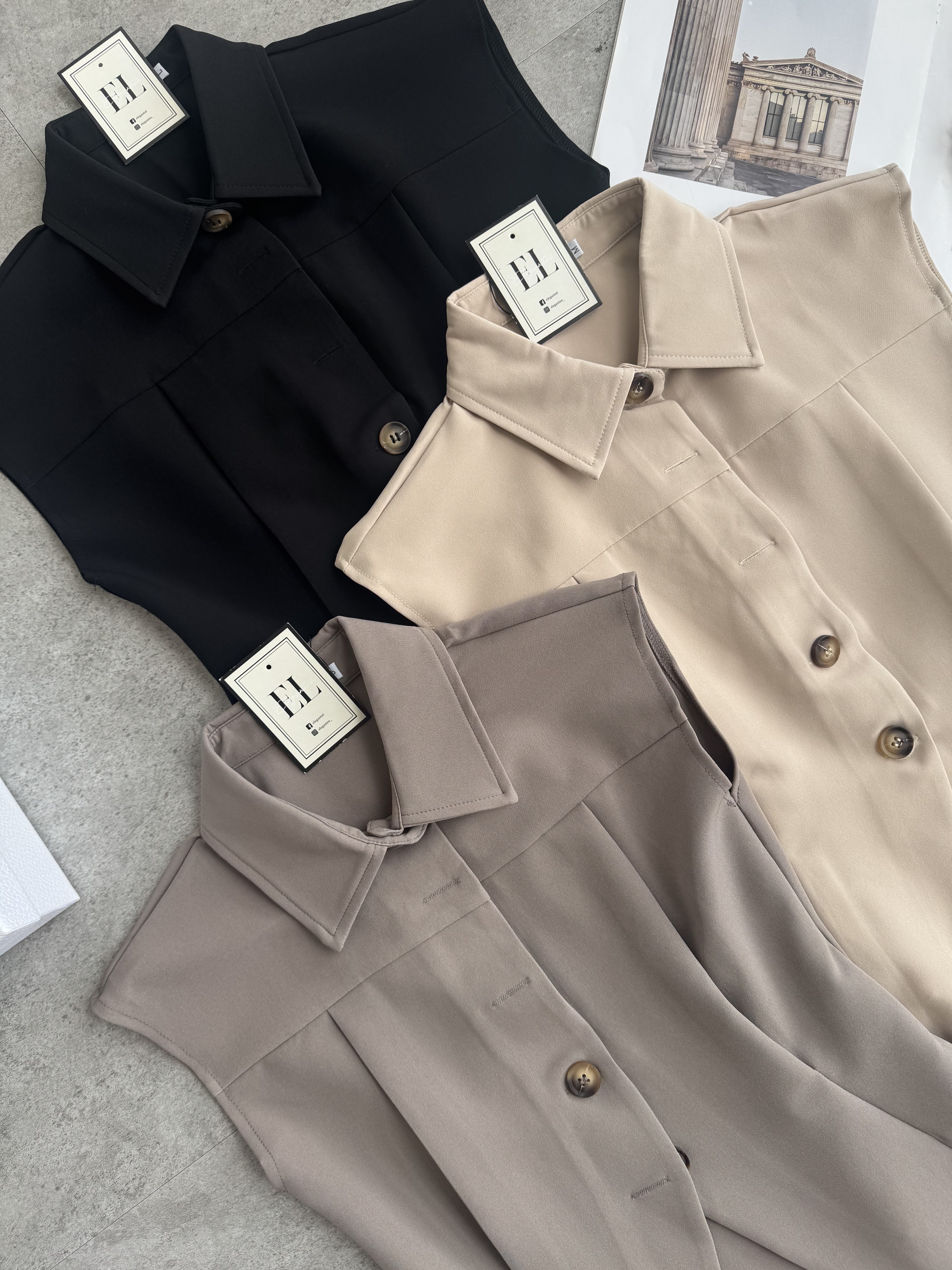 琥珀钮修身无袖上衣