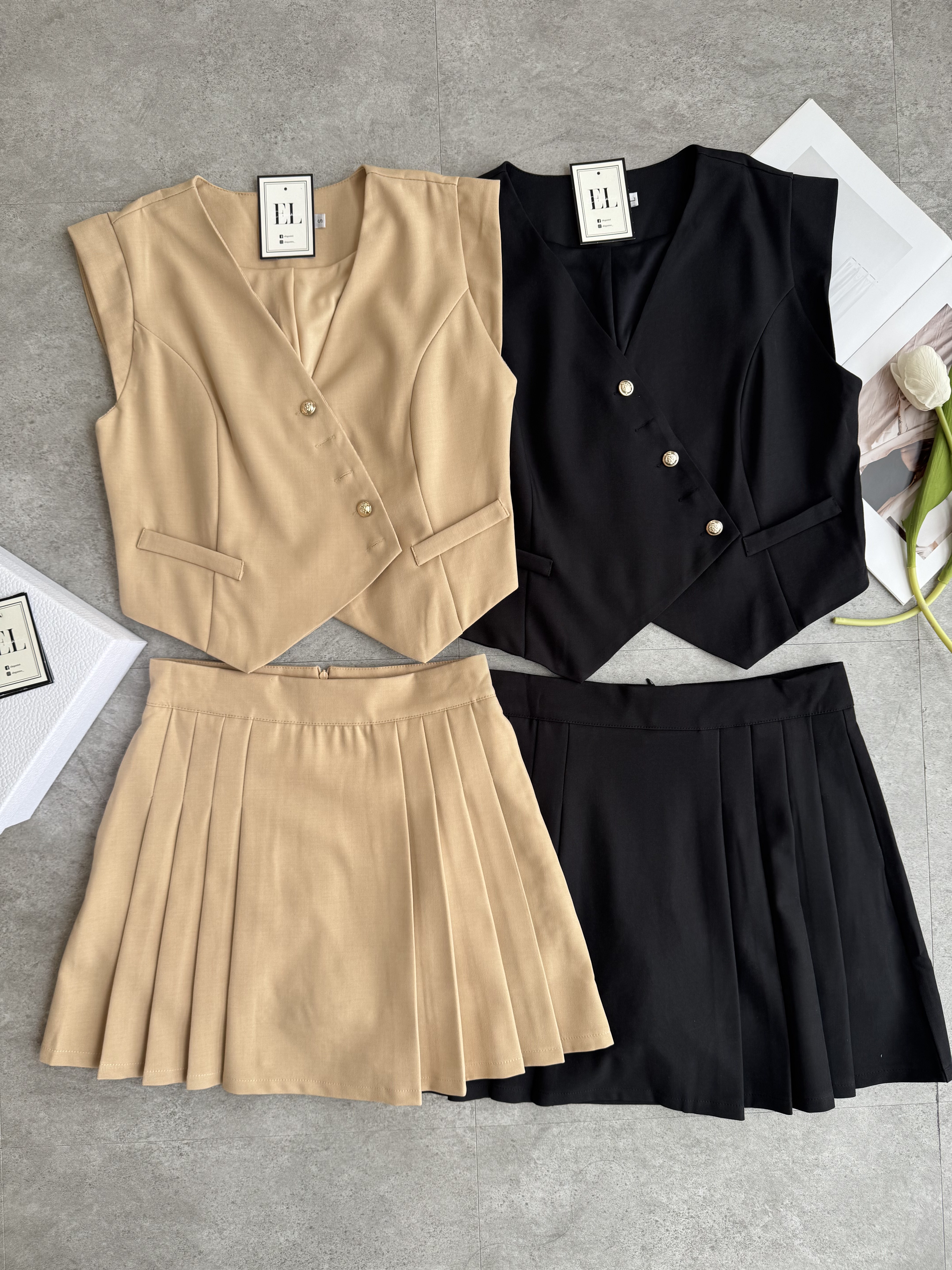 直肩袖马甲百褶短裙套装