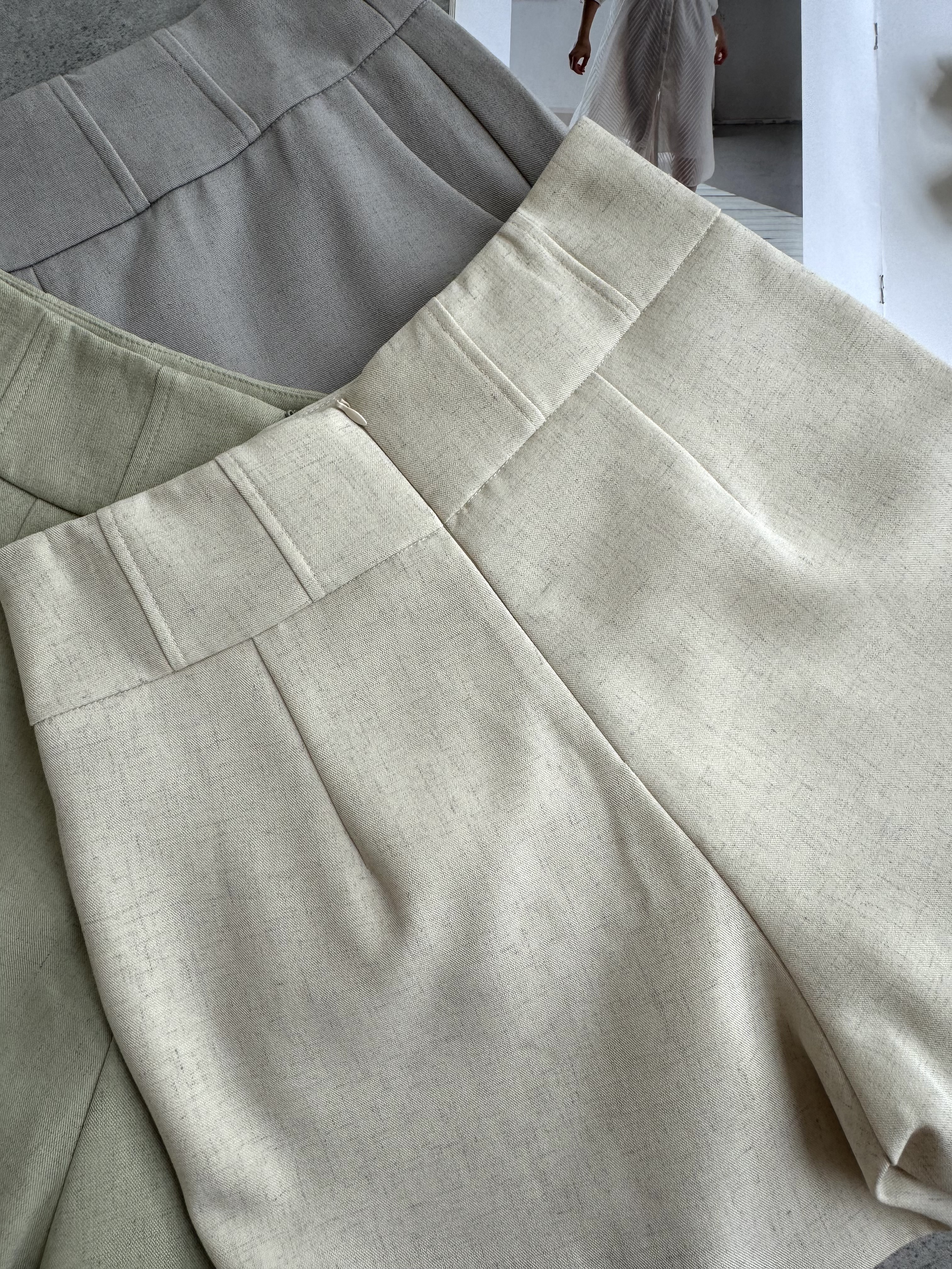 《高级系列》 西装纹路4折线设计短裤