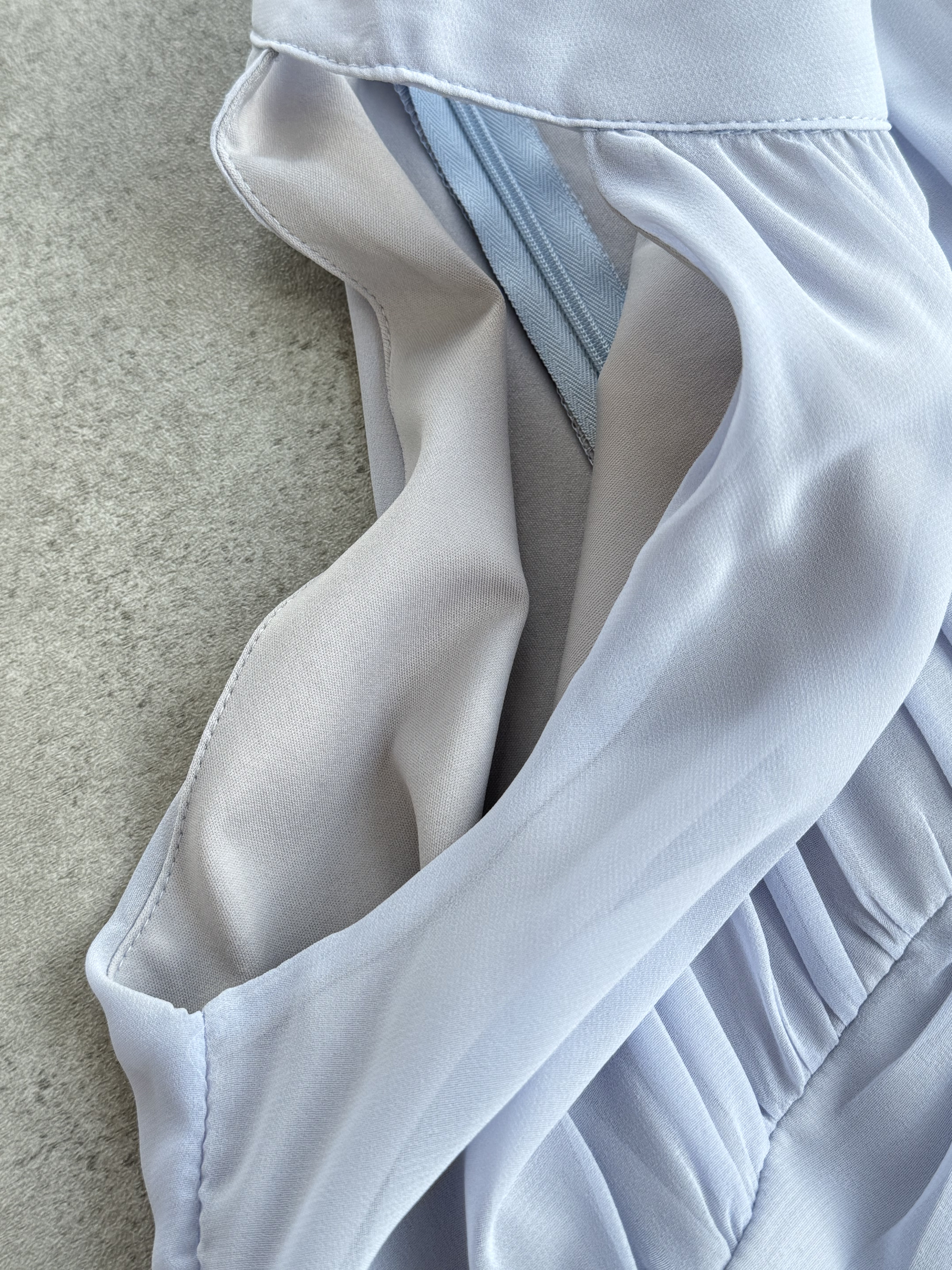 仙气挂脖雪纺连身裙