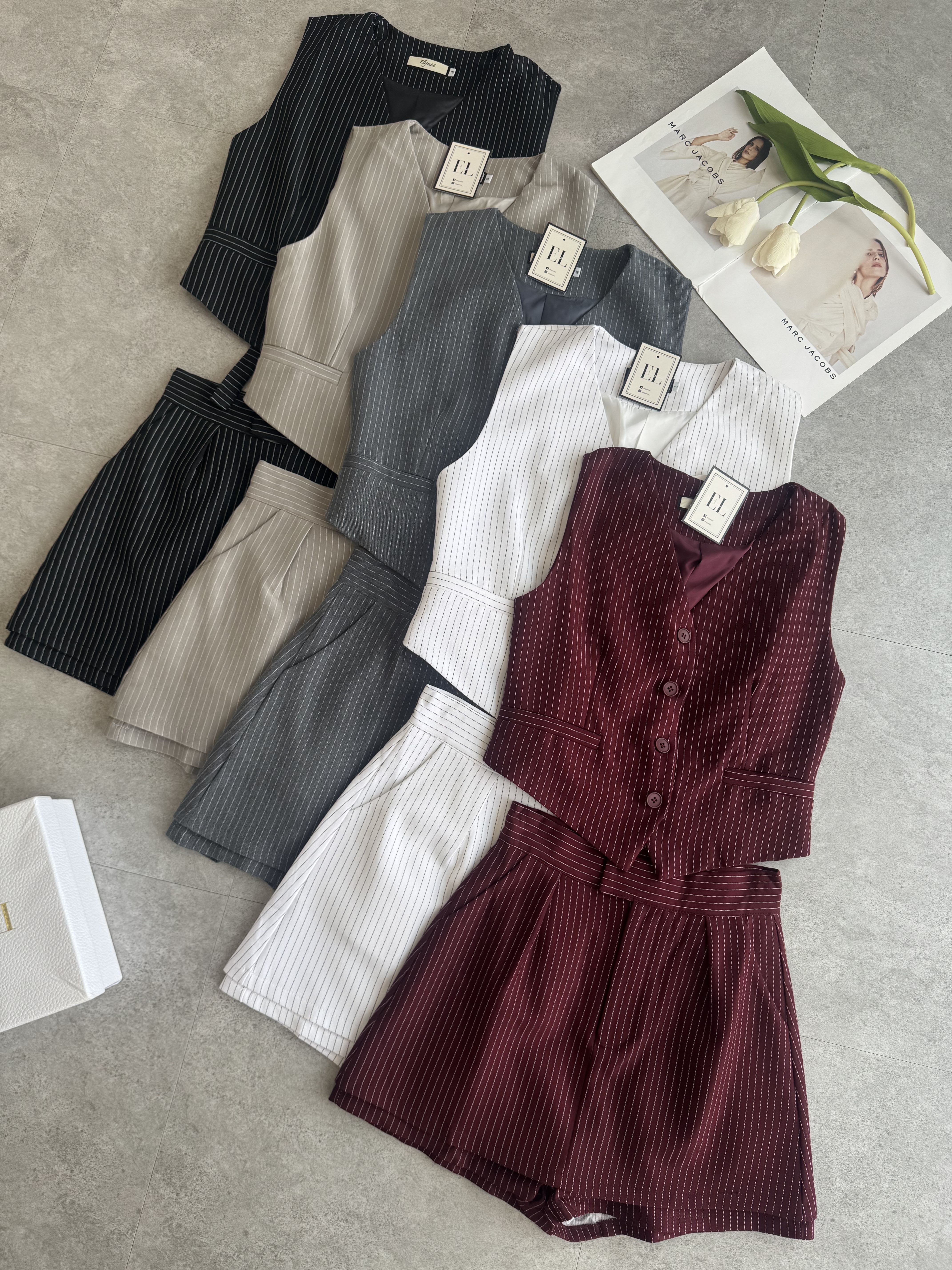 经典线条马甲裤裙套装