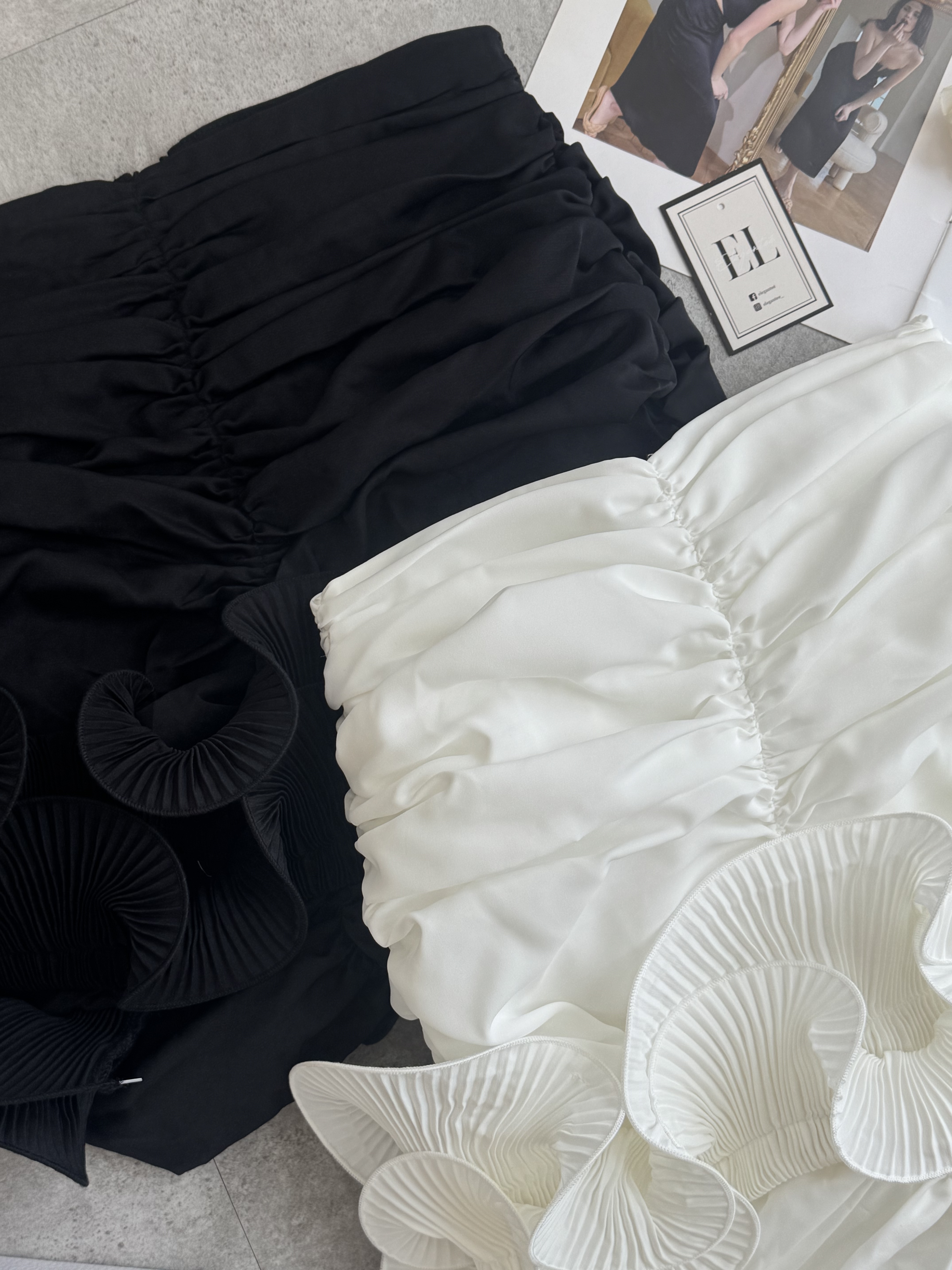 大荷花皱褶设计感十足短裙