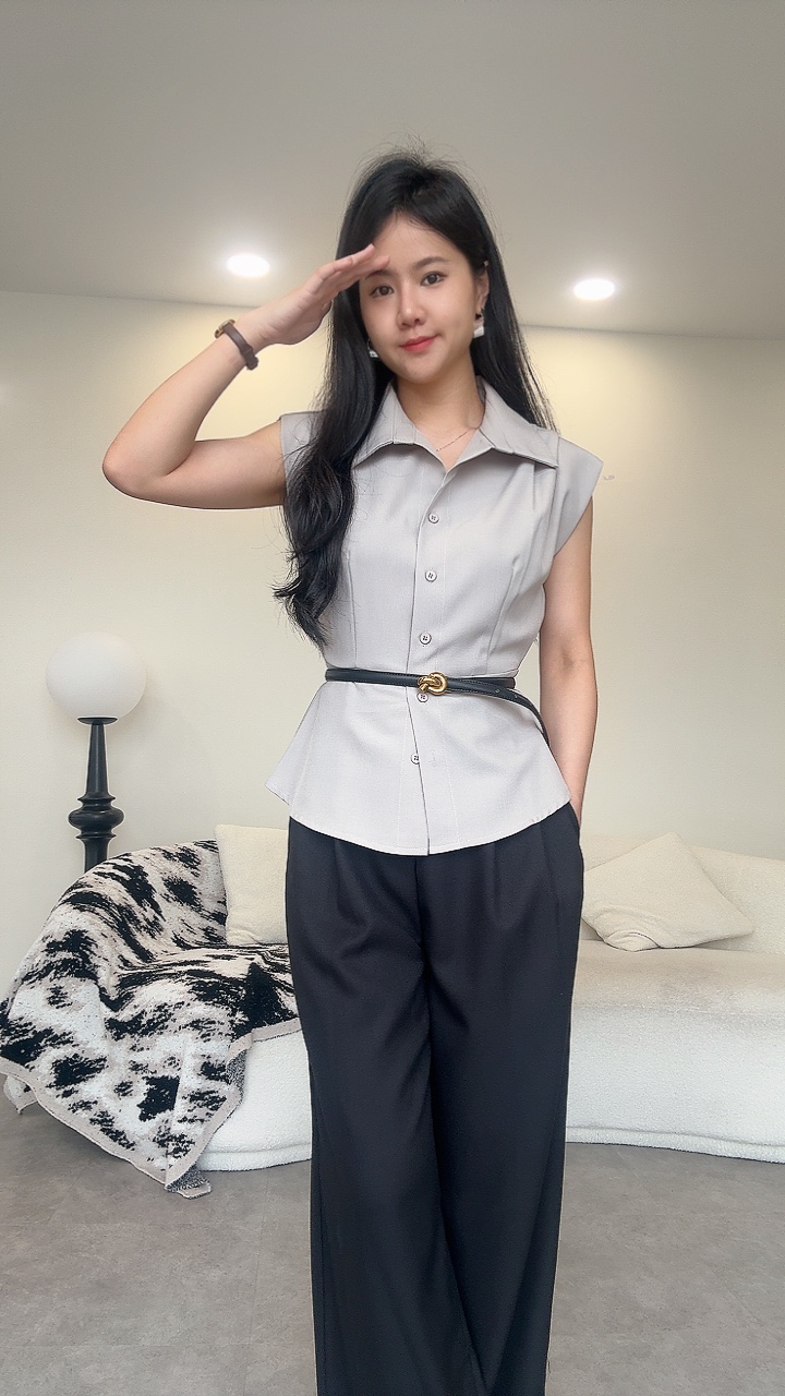 遮肚直角肩Peplum衬衫