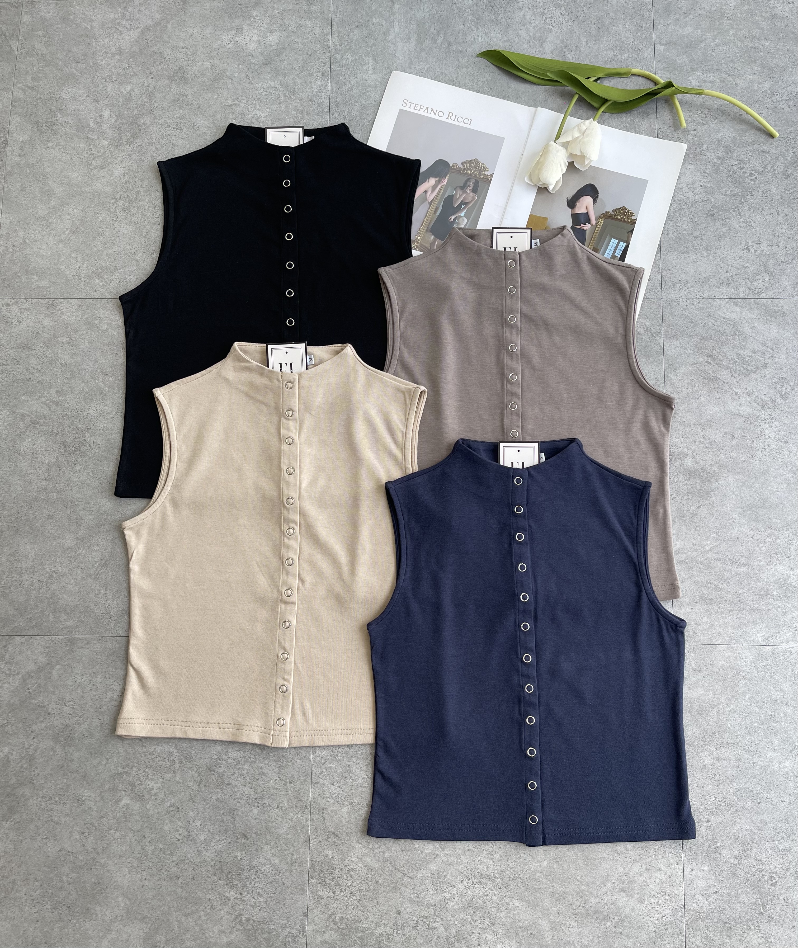 舒服细纱面无袖开衫Tee