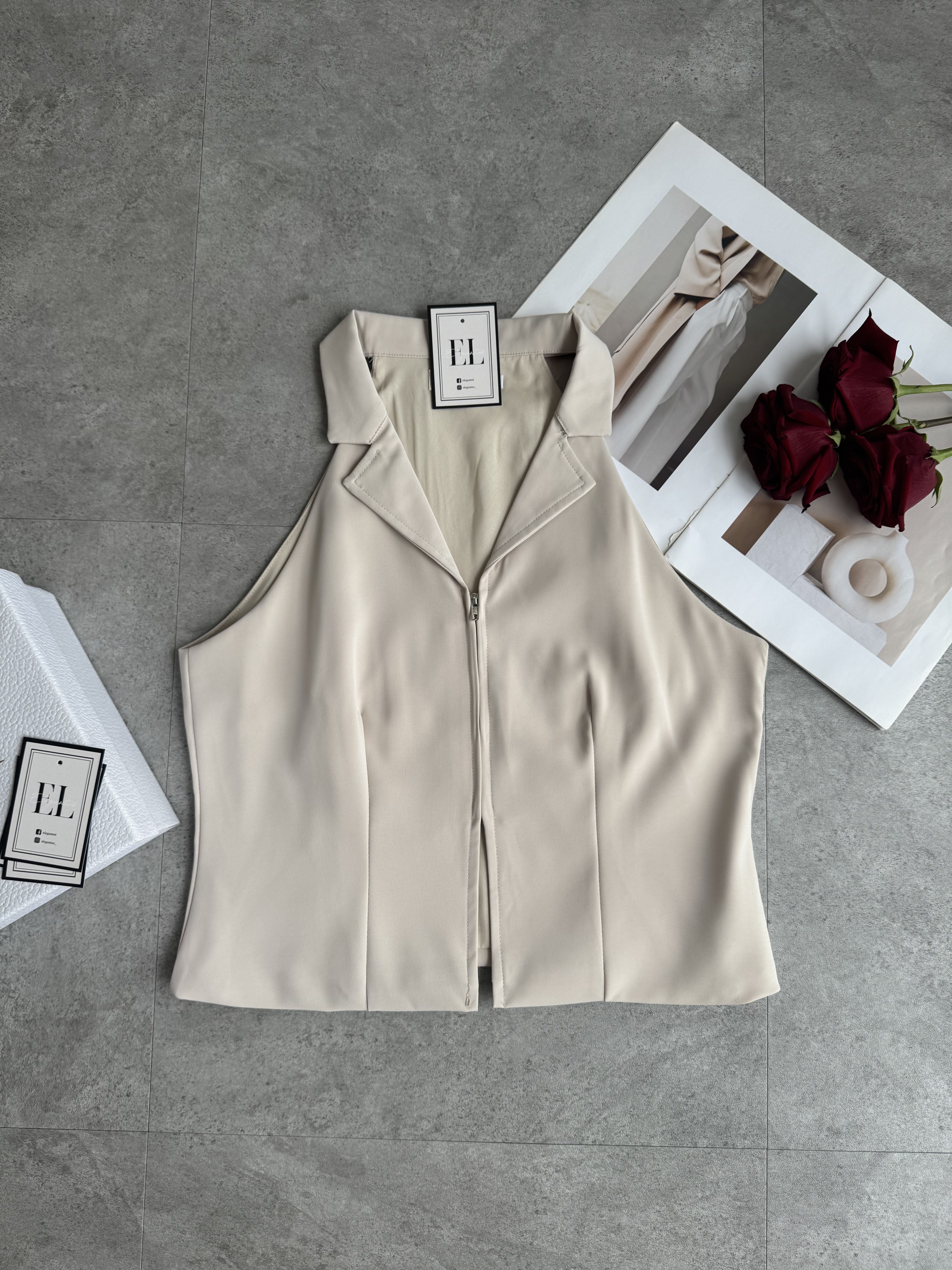 酷姐无袖滑面拉链挂脖Top