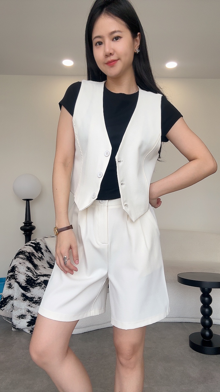 老钱4分低领马甲套装