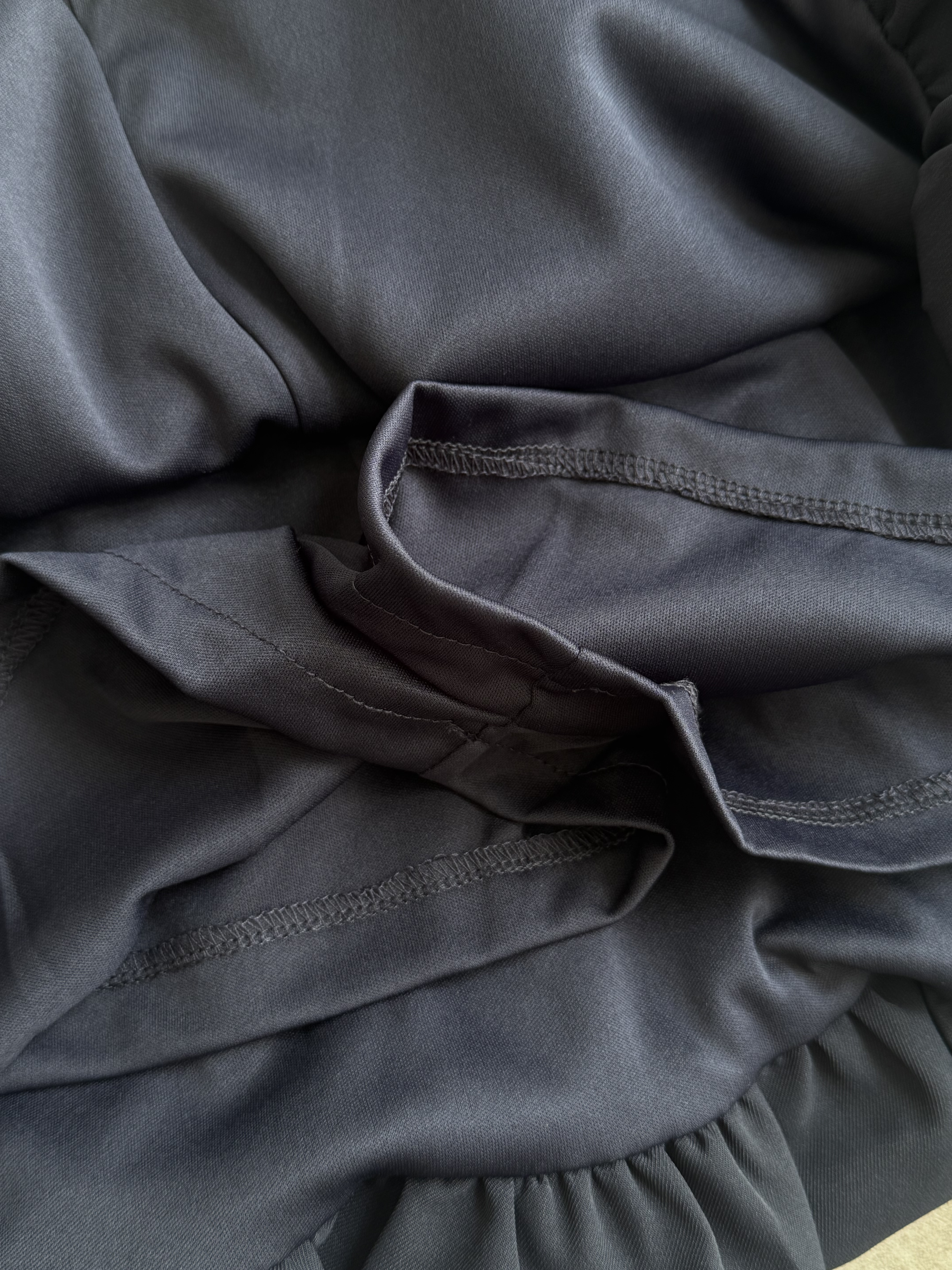 半袖宫廷风花苞短裙套装 