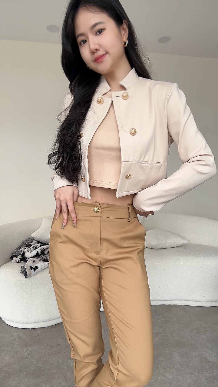 金扣宫廷风罗马料外套