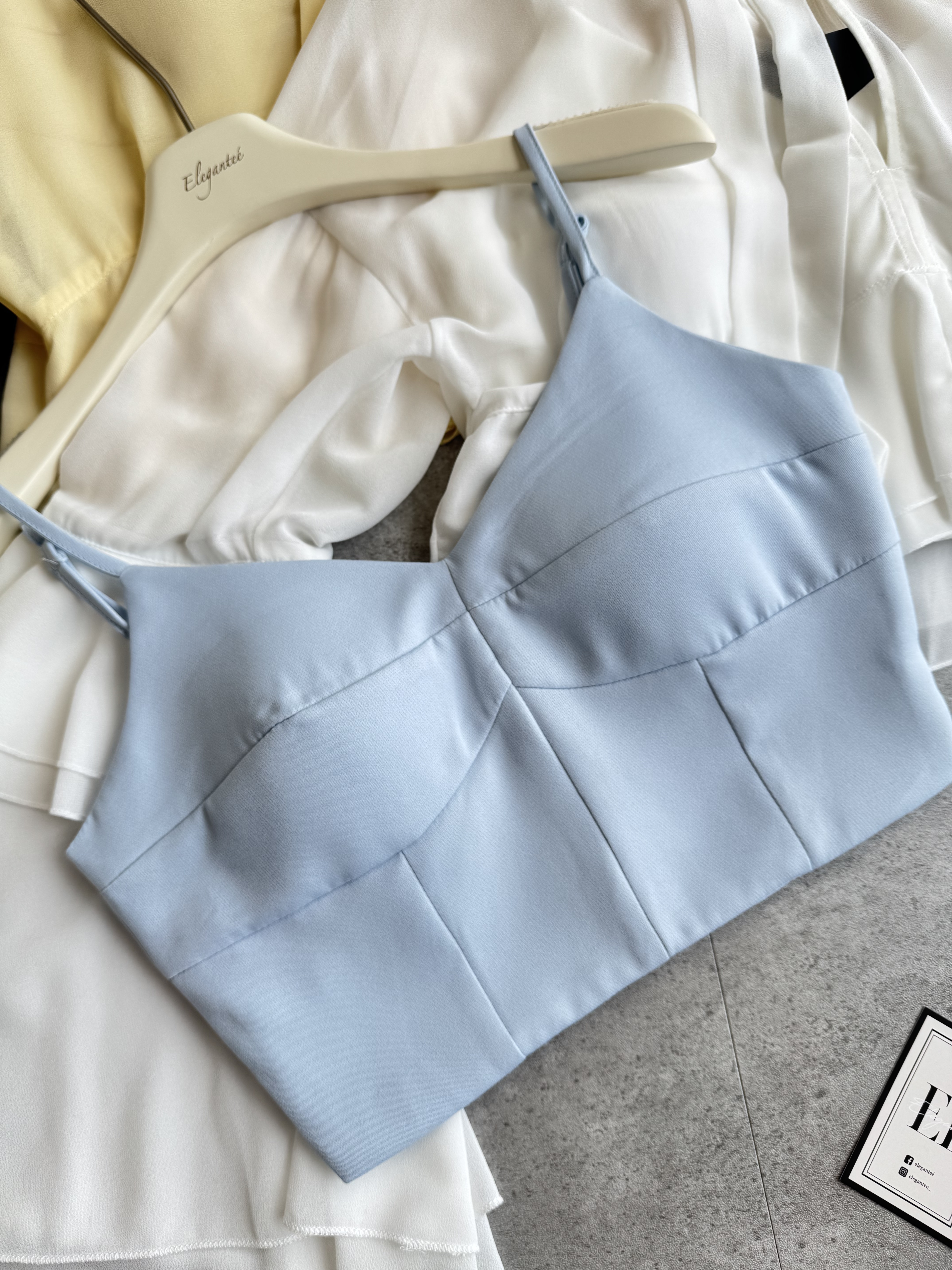 多层荷叶袖雪纺两件式😍