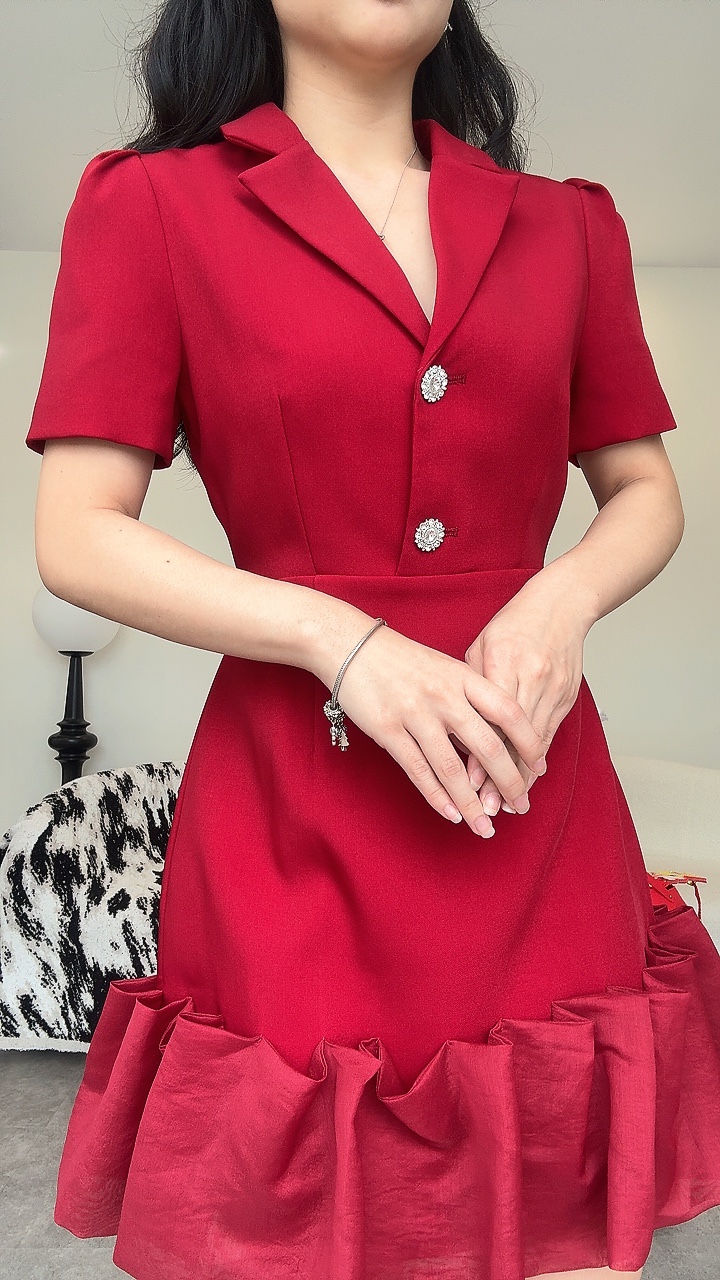 名媛水晶百褶纱尾短袖Dinner Dress