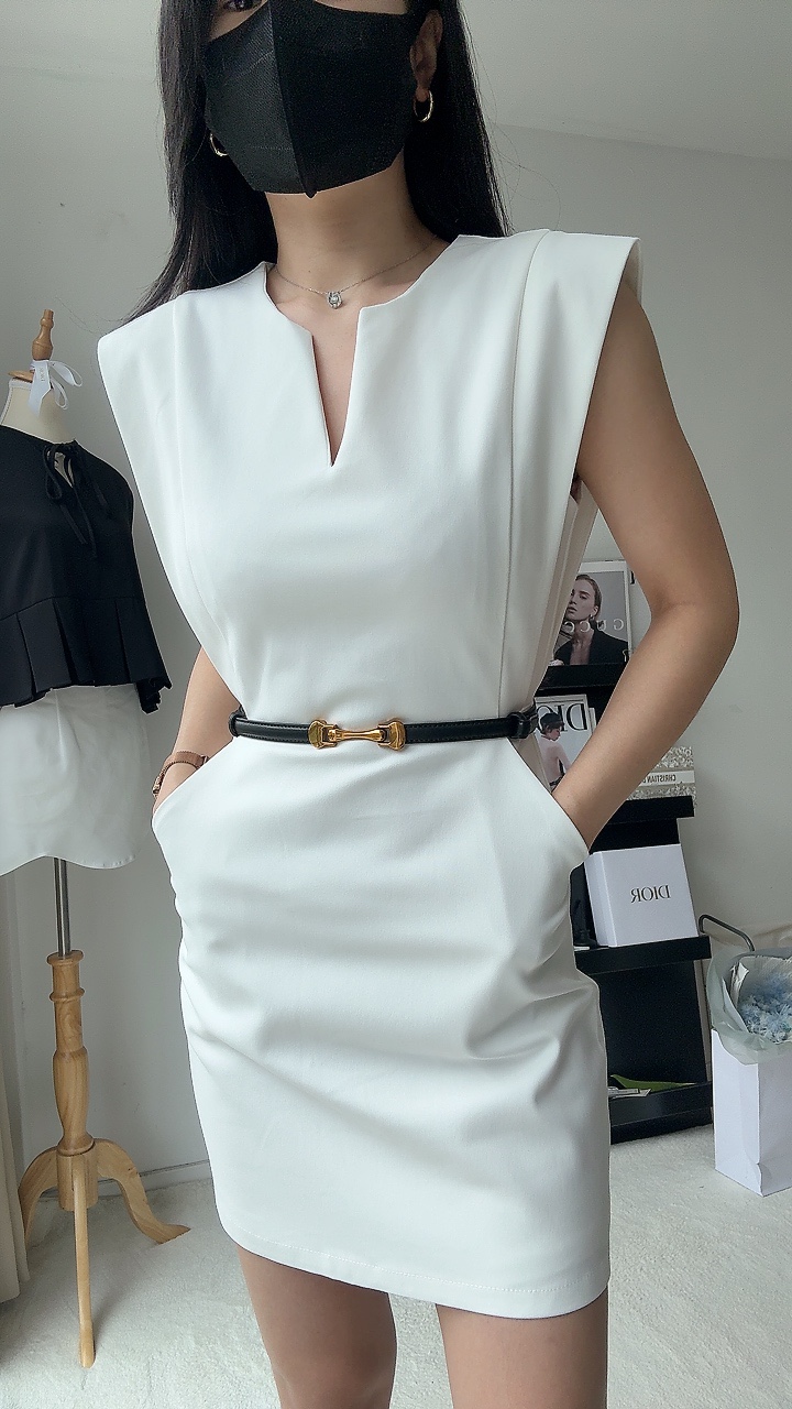 V领过肩袖OL dress