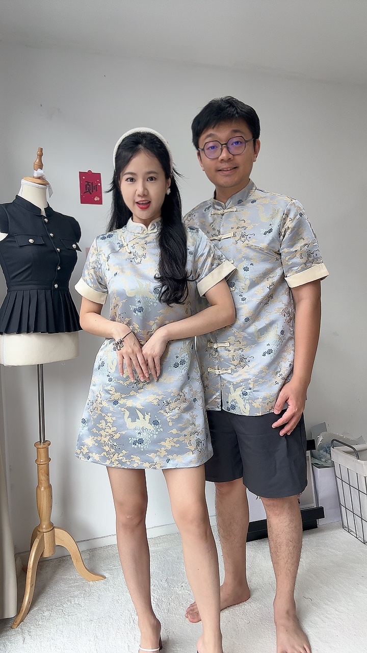 （情侣-女） 清秀缎面刺绣连身裙旗袍.