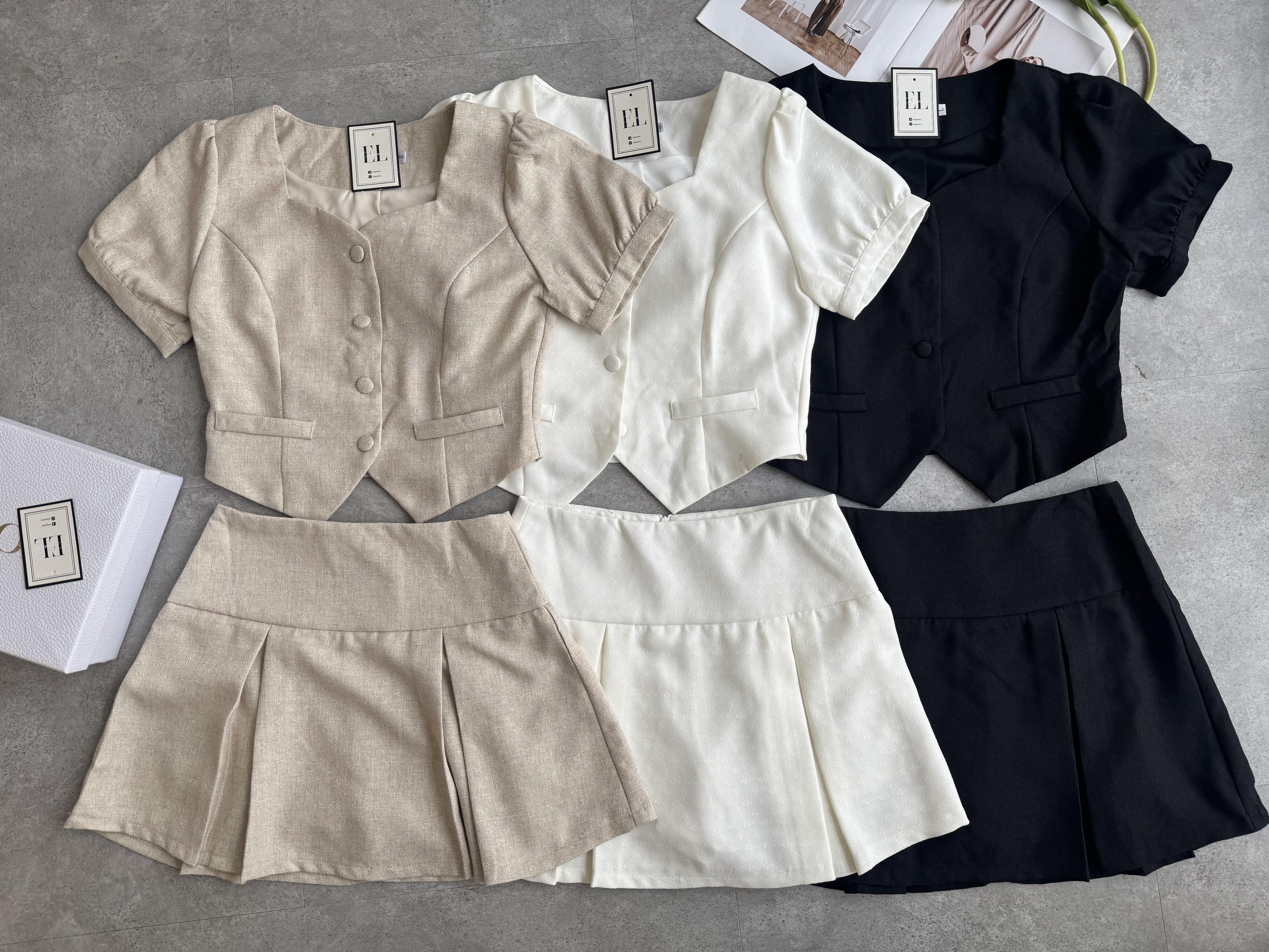 宫廷风公主袖短裙套装