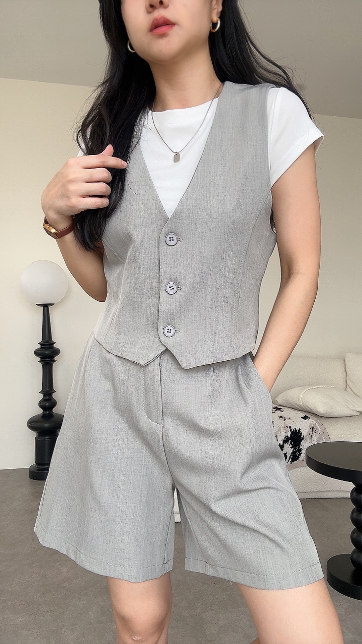 老钱4分低领马甲套装