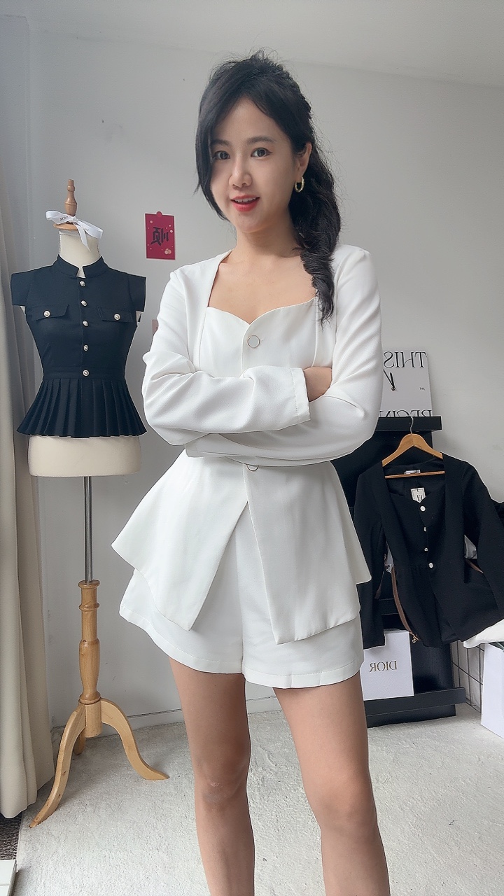 复古三角领长袖短裤套装-副送腰带