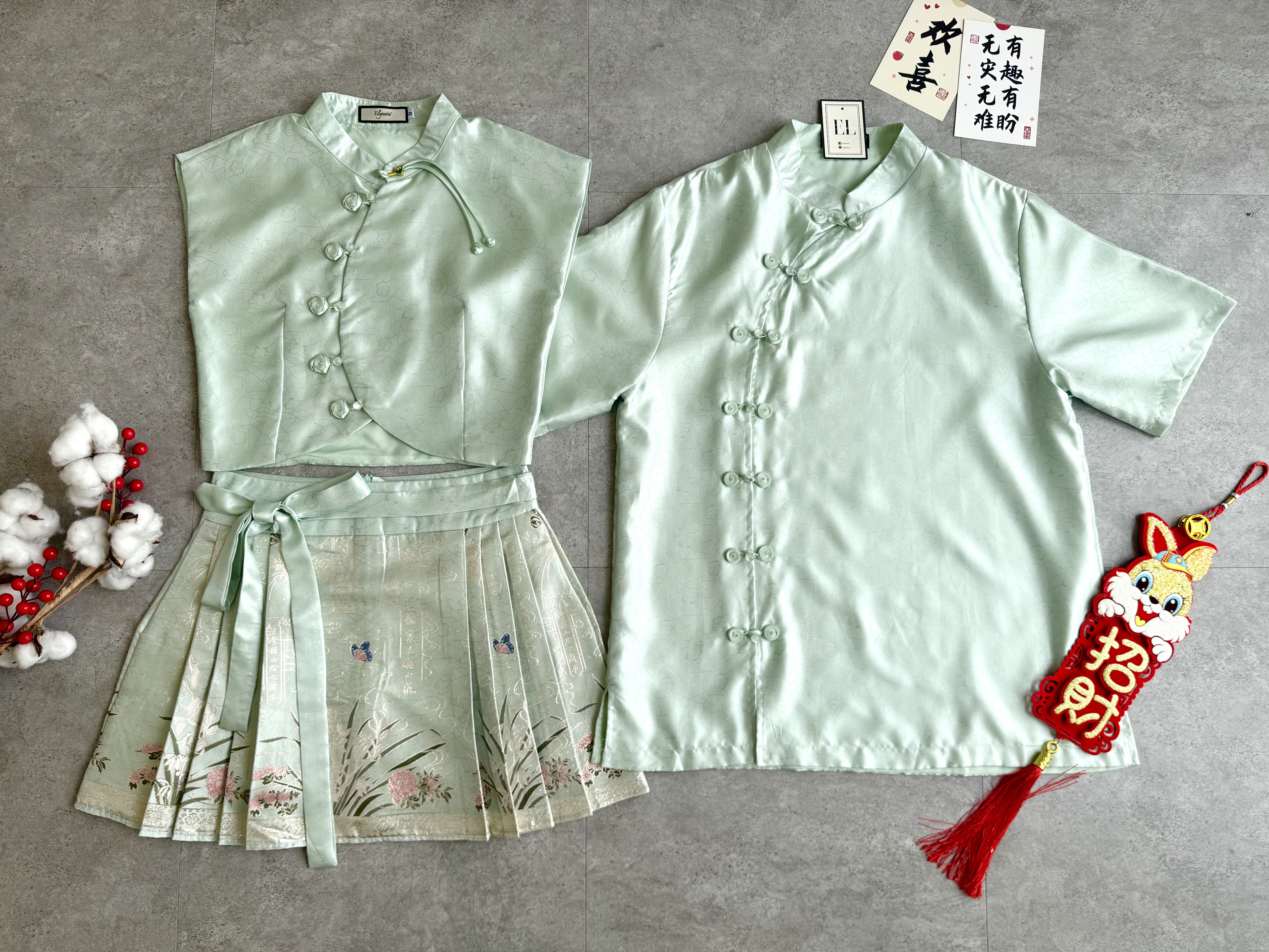 《情侣》缎面唐装