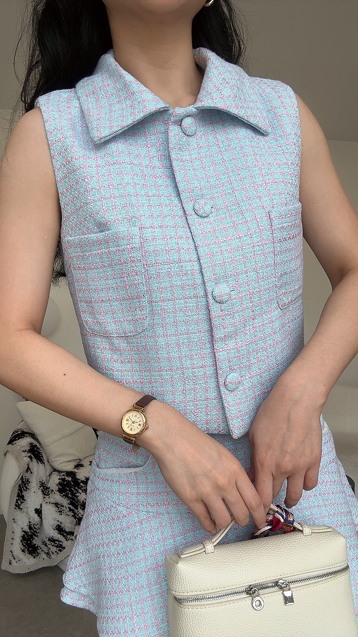 多巴胺小香风短裙套装