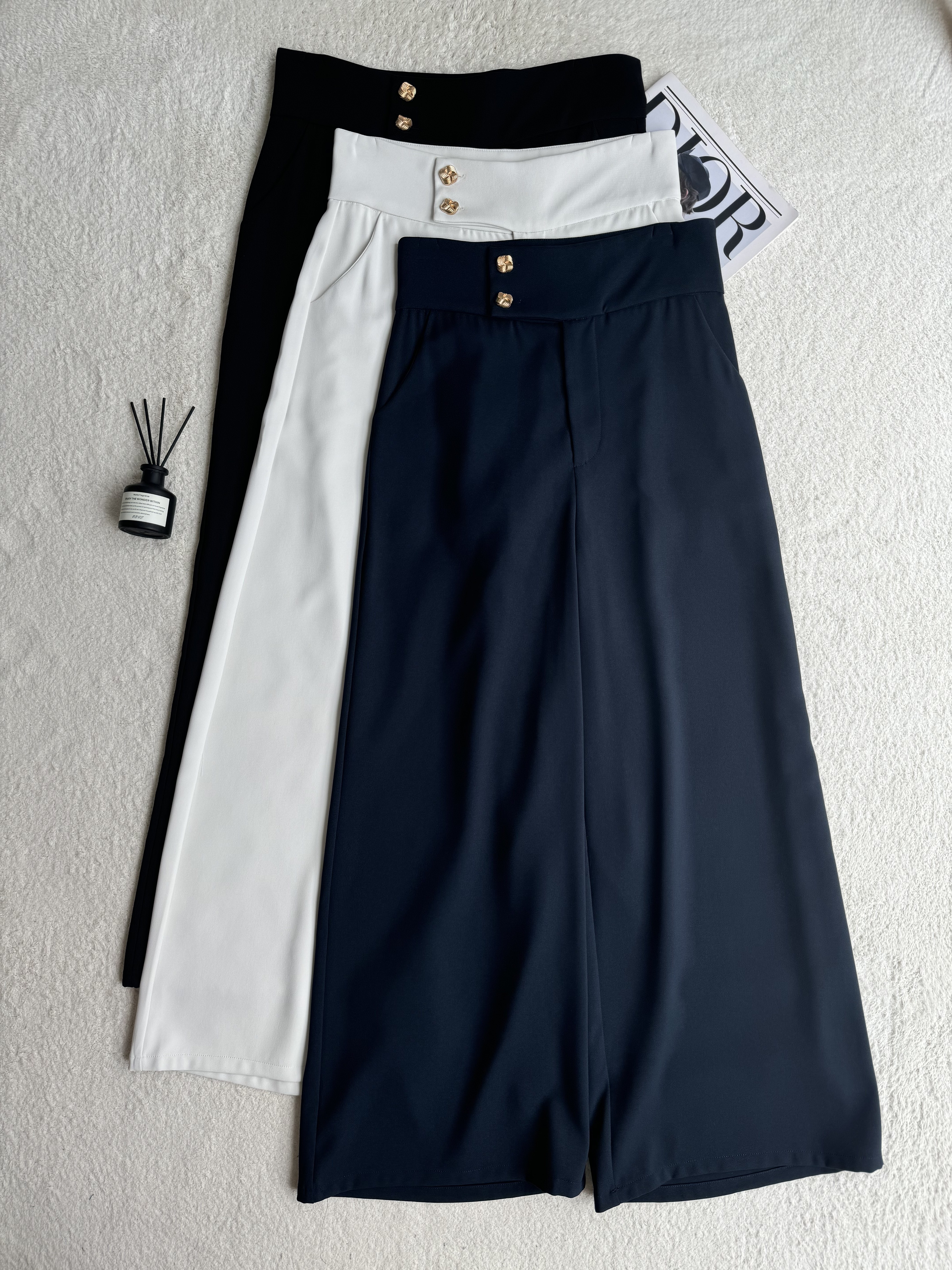 通勤金扣滑面直筒阔腿裤