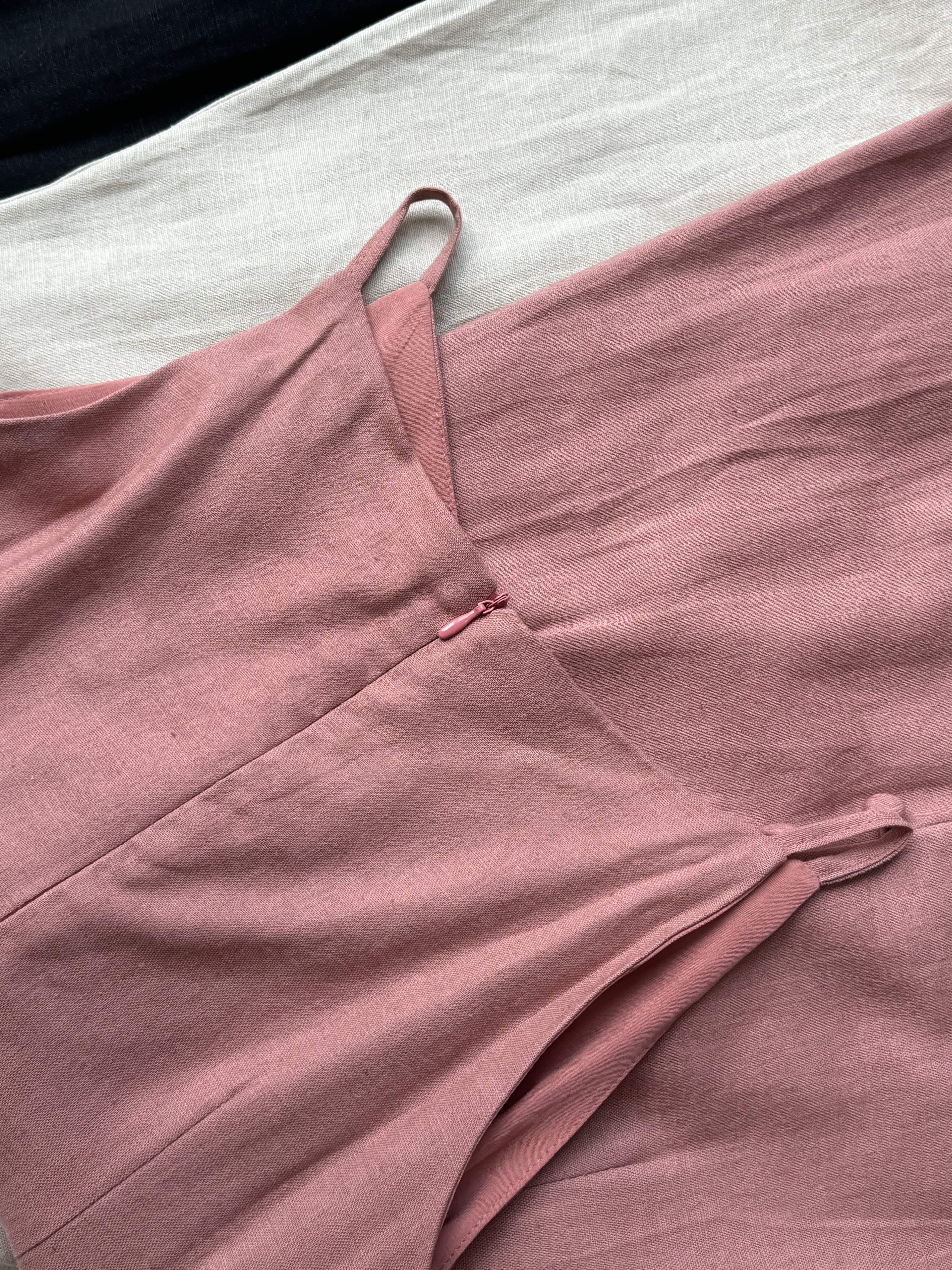 亚麻高雅一字领连身裙