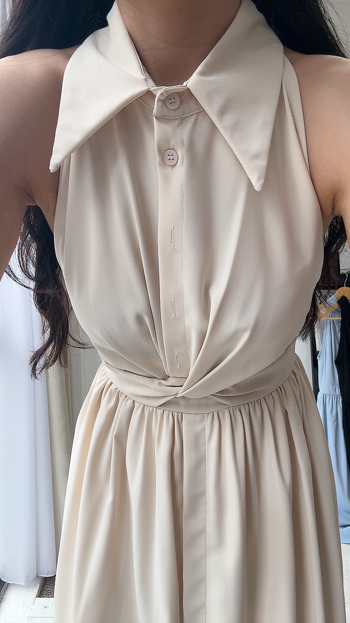 气质挂脖无袖连衣裙