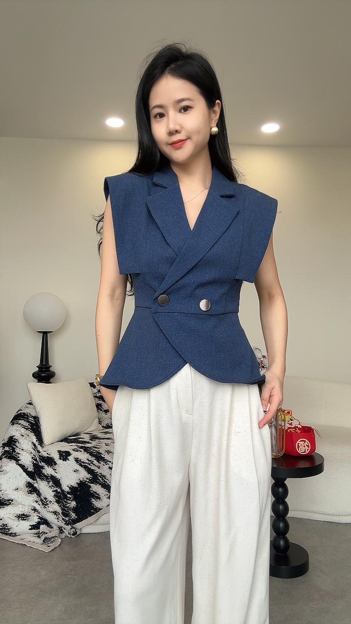 《高端系》女总风直角修腰翻领Top