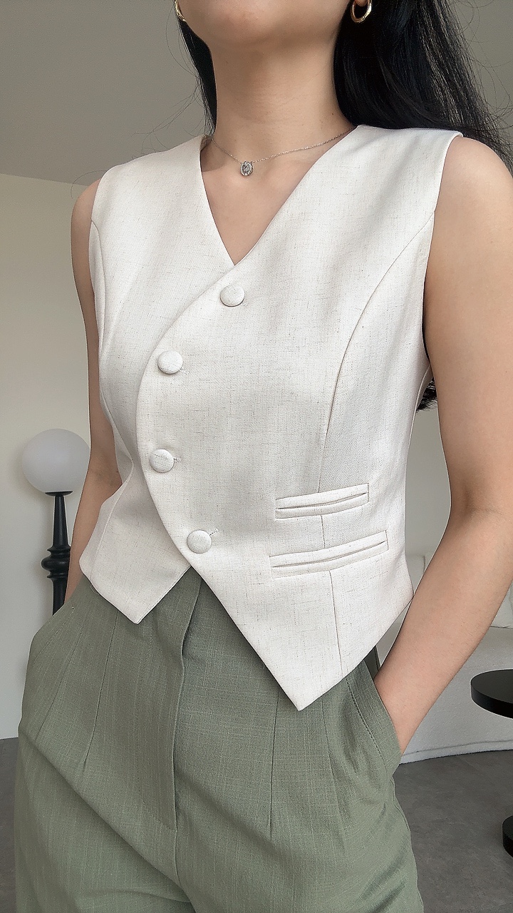 超美高级麻纹路歪扭设计马甲