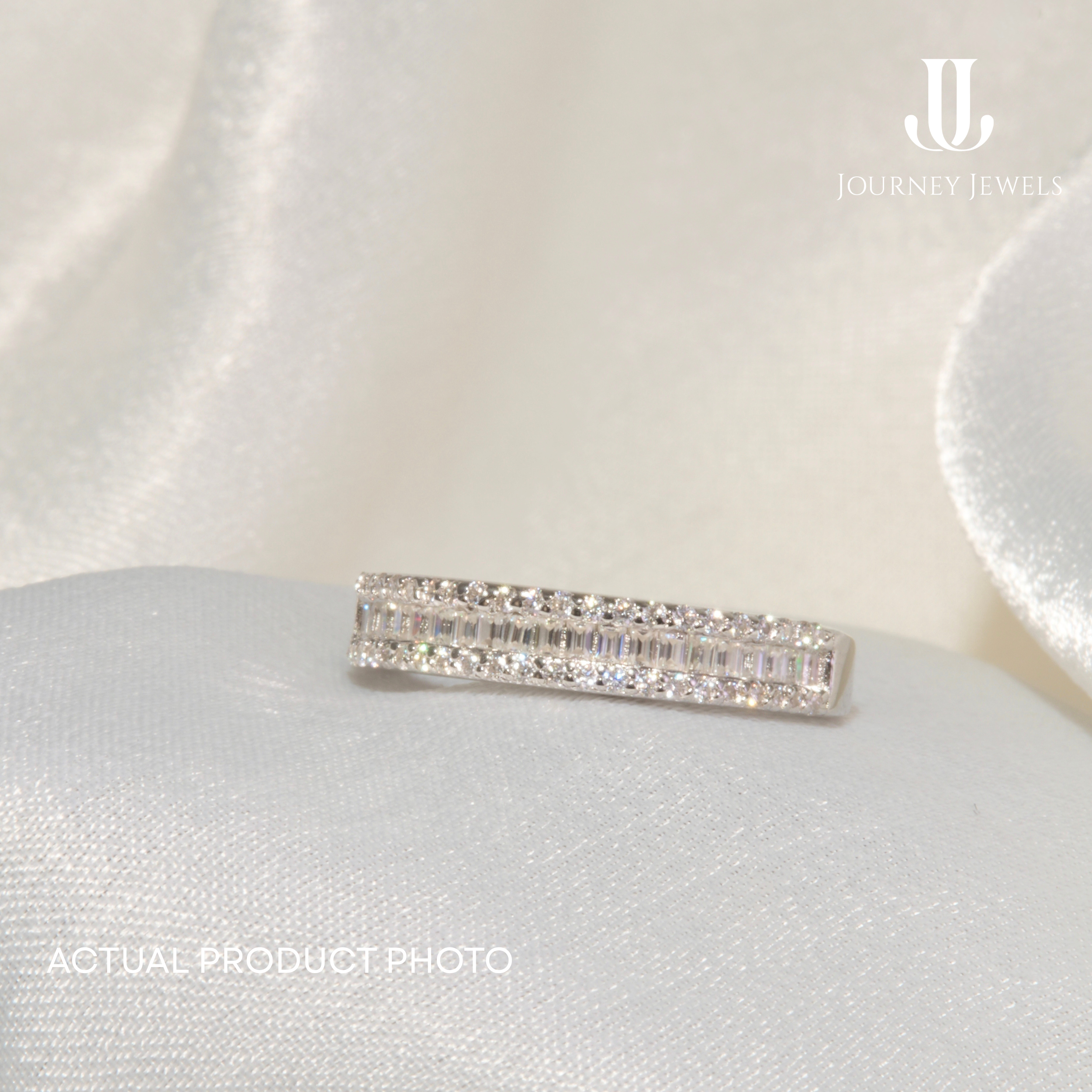 R37 - Celeste Line Ring